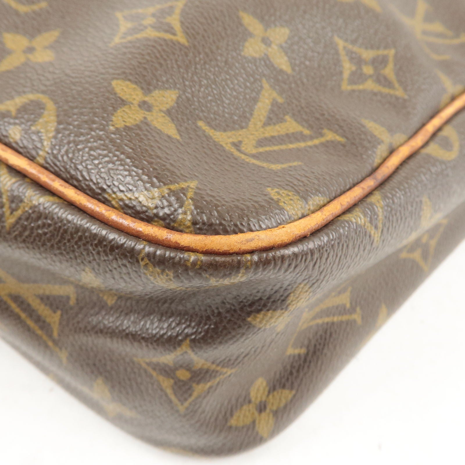 Louis-Vuitton-Monogram-Marceau-Shoulder-Bag-Messenger-Bag-M40264