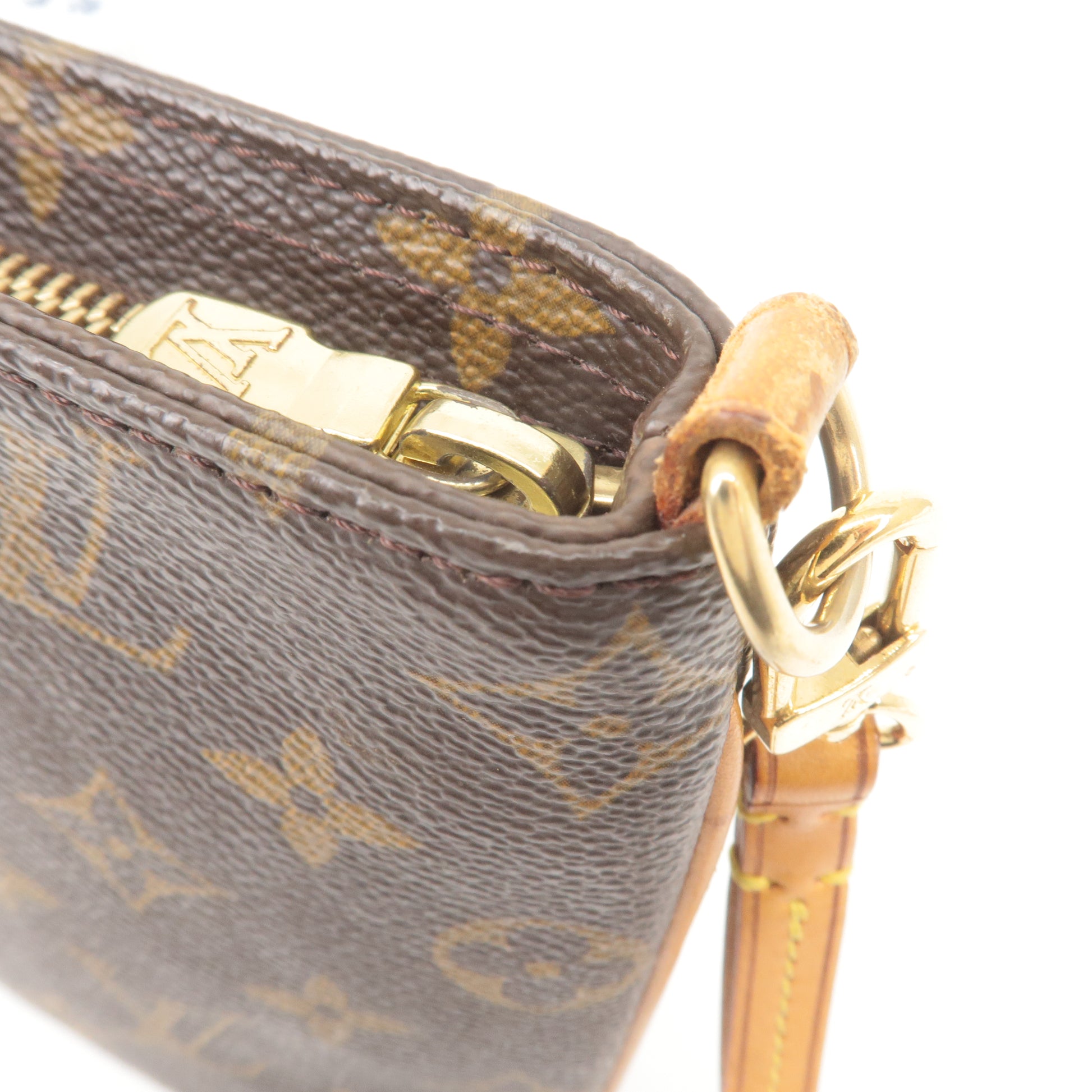 Authentic Louis Vuitton LV Partition Wristlet, Luxury, Bags