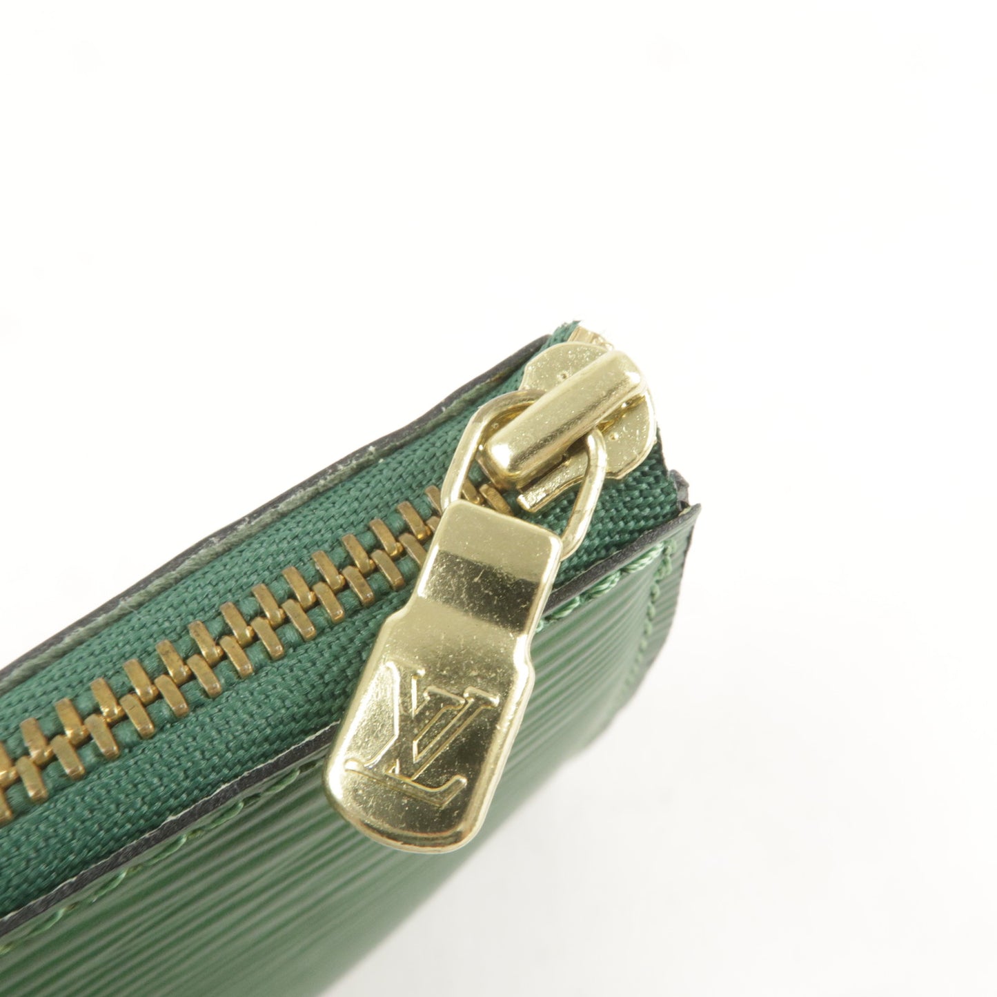 Louis-Vuitton-Epi-Pochette-Accessoires-Pouch-Borneo-Green-M52944 –  dct-ep_vintage luxury Store