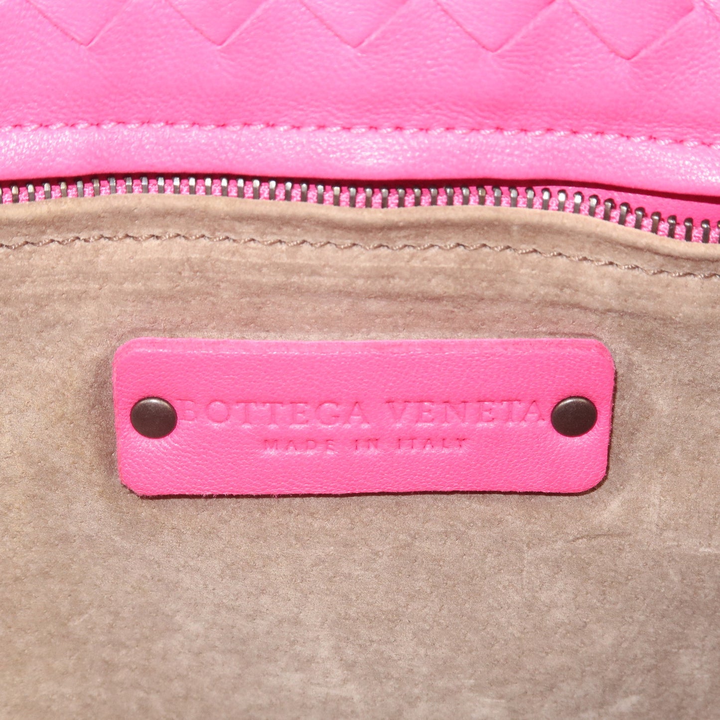 BOTTEGA VENETA Intrecciato Leather Large Garda Bag Pink 576593