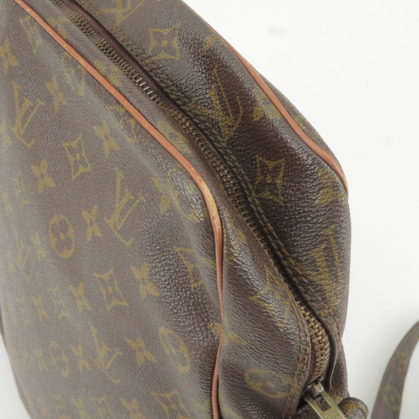 Louis Vuitton Monogram Marceau Shoulder Bag Crossbody Bag M40264