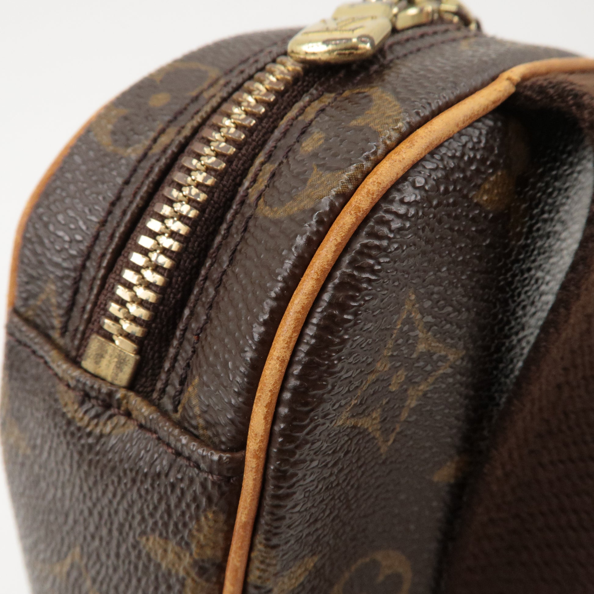 Louis Vuitton Pochette Gange Waist bag unisex body bag M51870