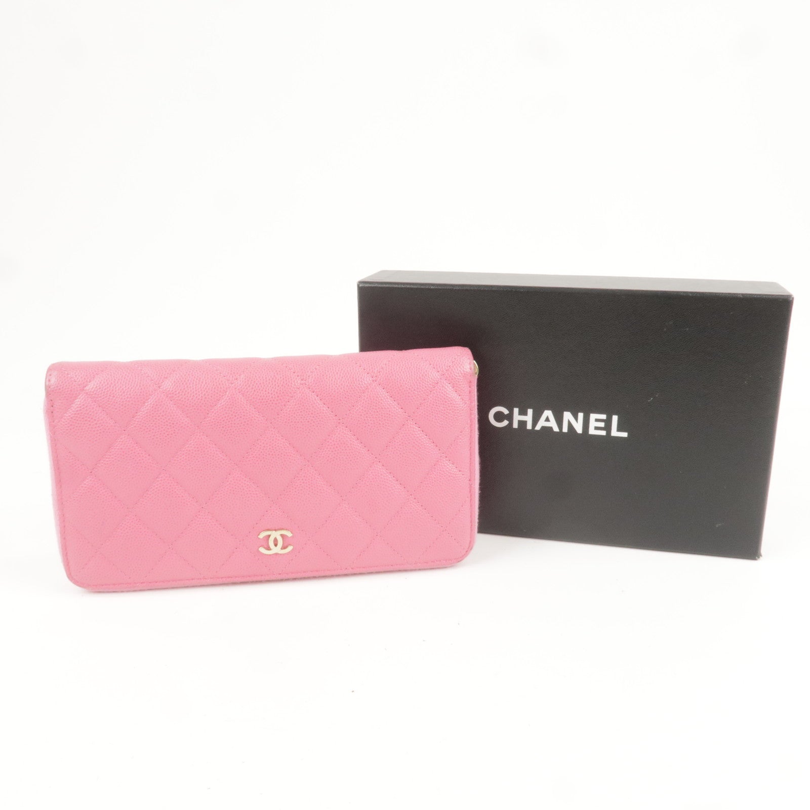 CHANEL Matelasse Caviar Skin Round Zippy Long Wallet Pink AP0242