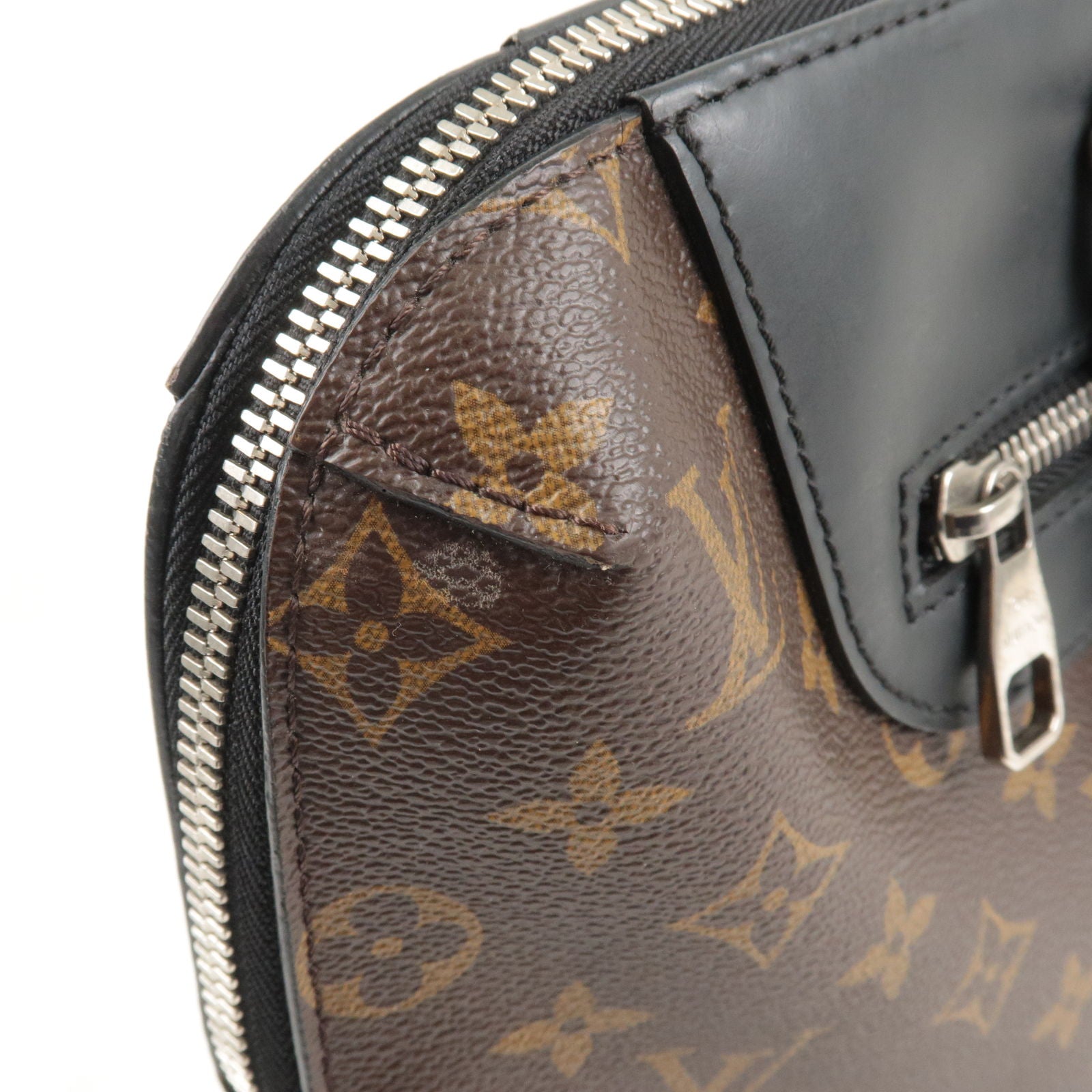 Porte documents jour leather travel bag Louis Vuitton Black in