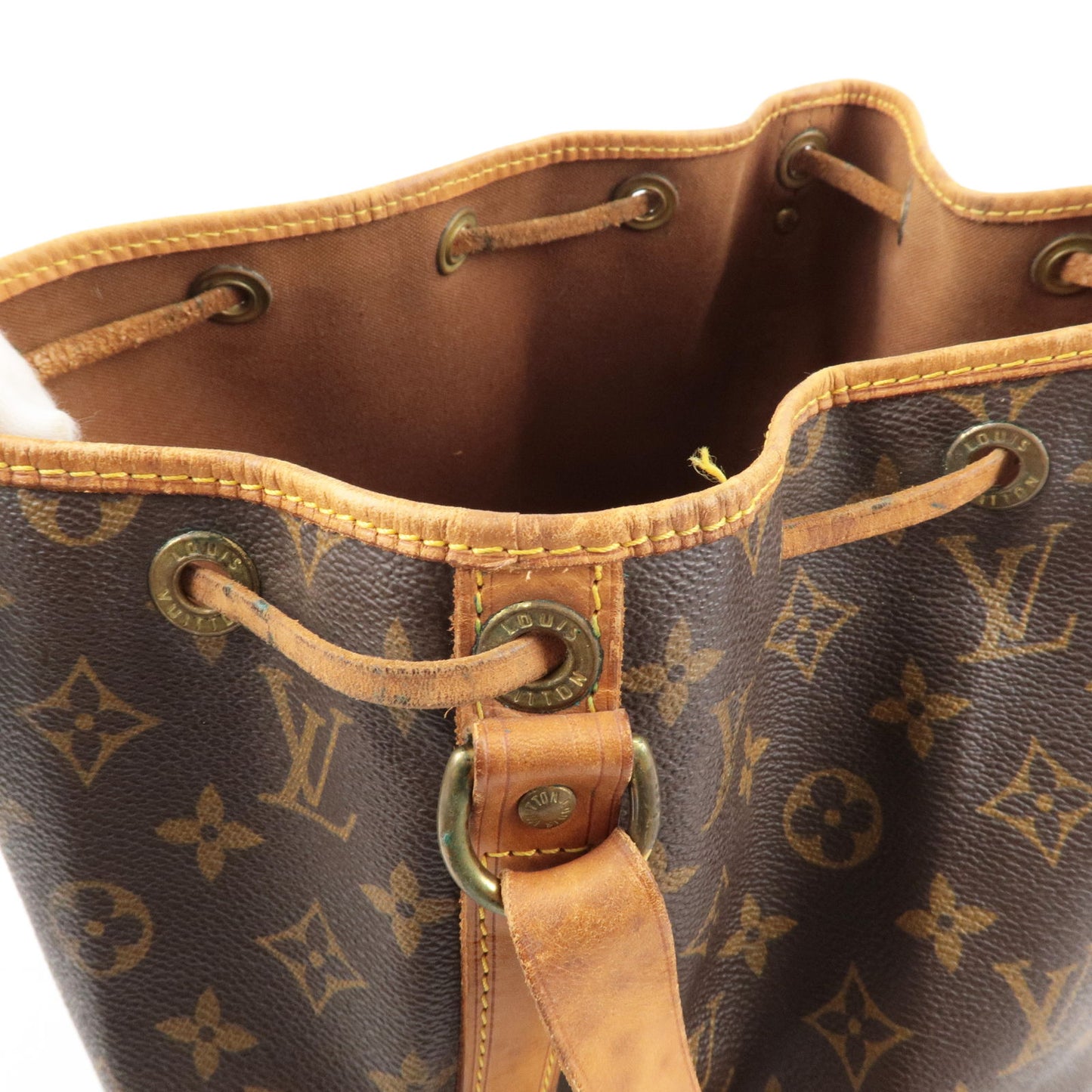 Louis Vuitton Monogram Petit Noe Shoulder Bag M42226