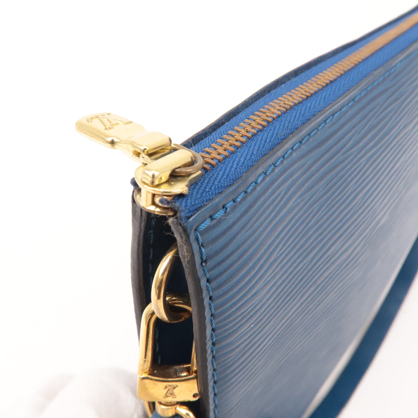 Louis Vuitton Epi Pochette Accessoires Pouch Toledo Blue M52945