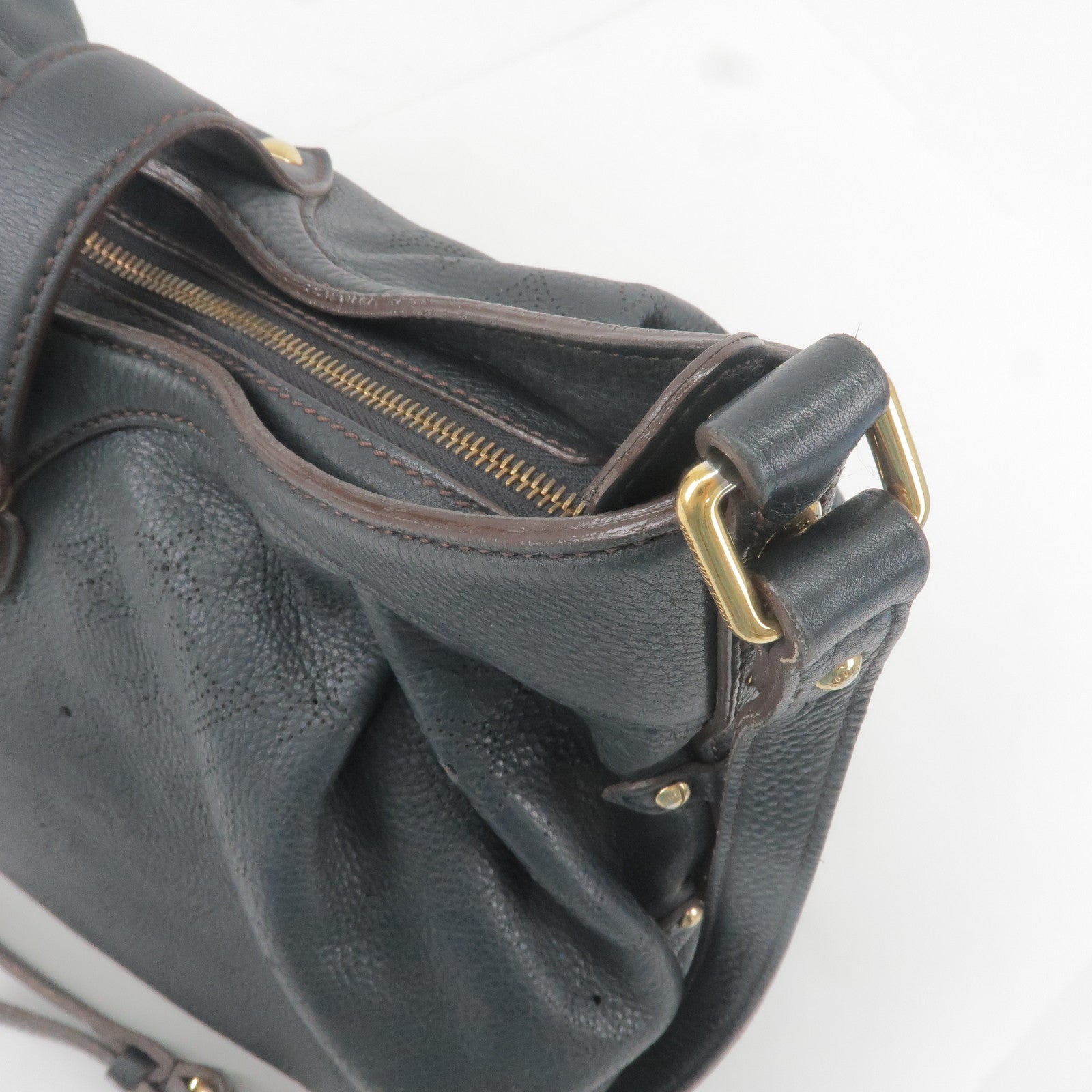 Louis-Vuitton-Monogram-Mahina-XS-Shoulder-Bag-Bronze-M95717 – dct
