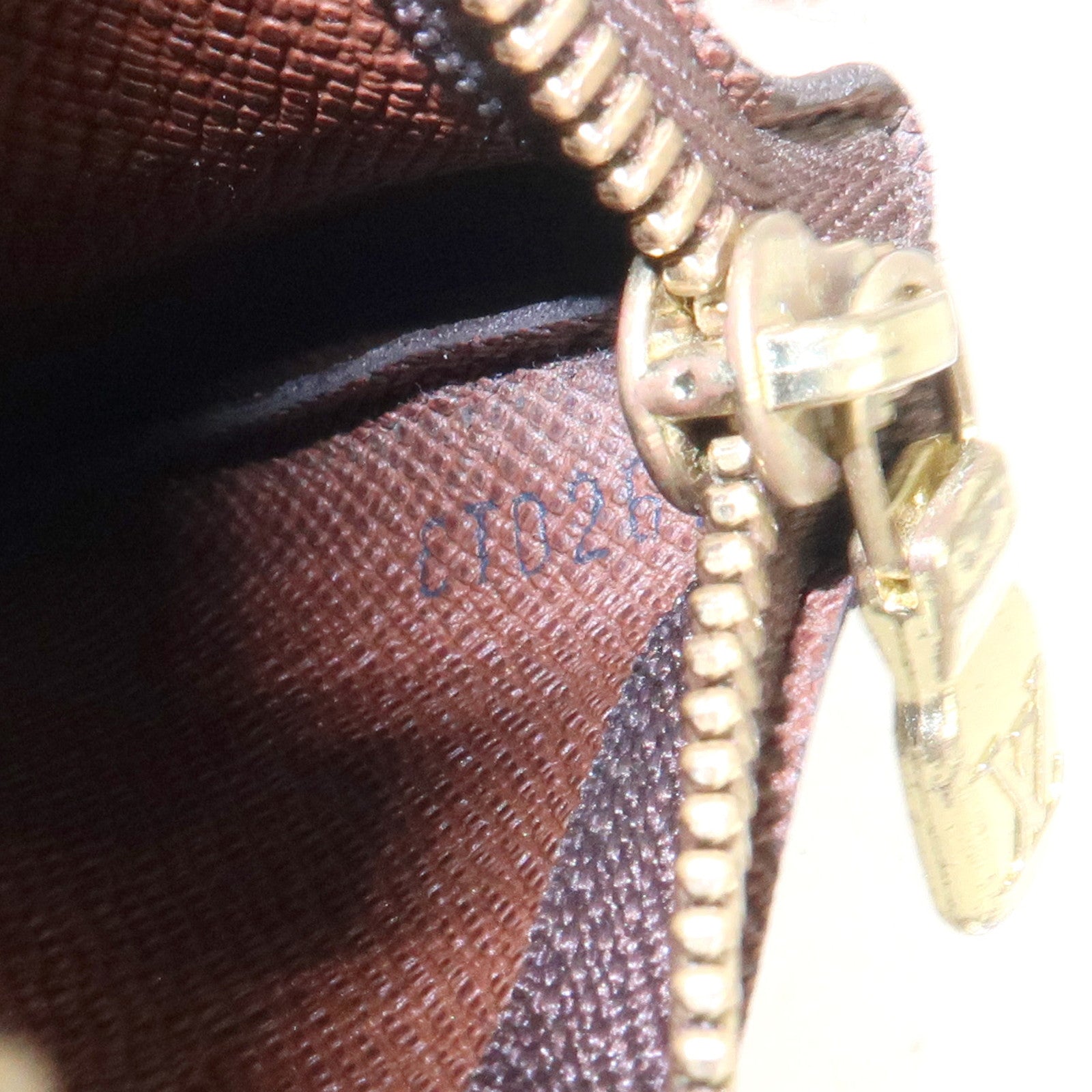 Authentic Louis Vuitton LV Monogram Key Pouch M62650, Luxury, Bags