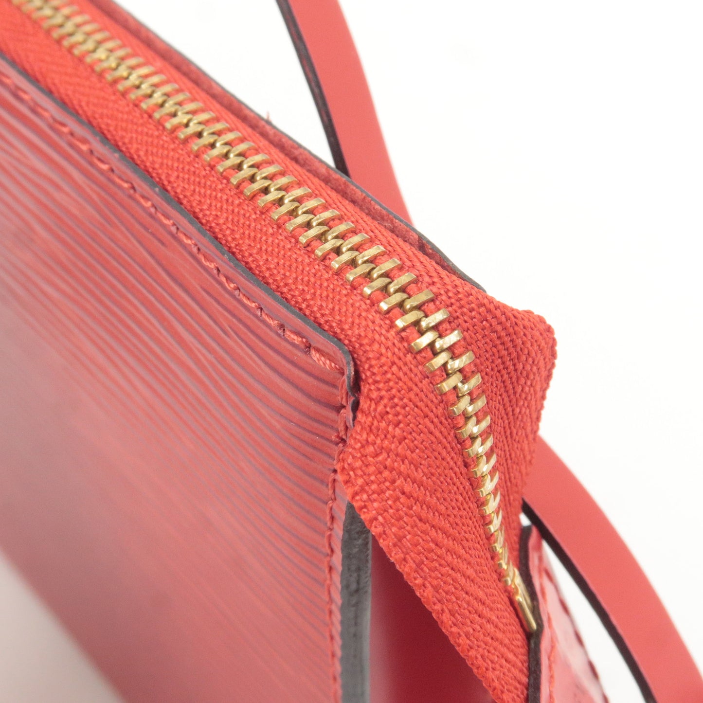 Louis Vuitton Epi Pochette Accessoires Pouch Castilian Red M52987