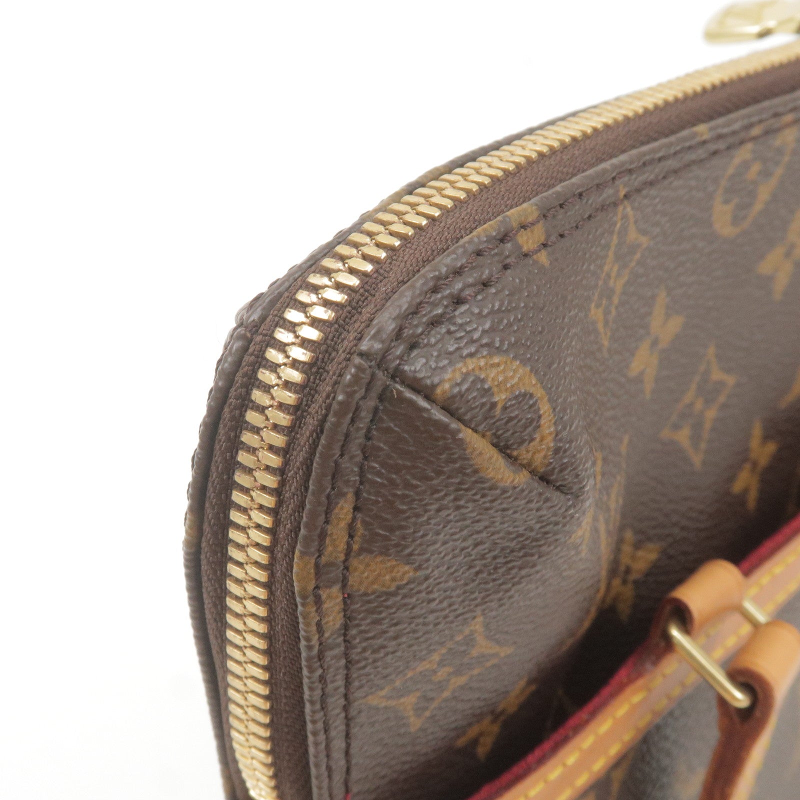 Louis-Vuitton Monogram Coussin GM Hand Bag