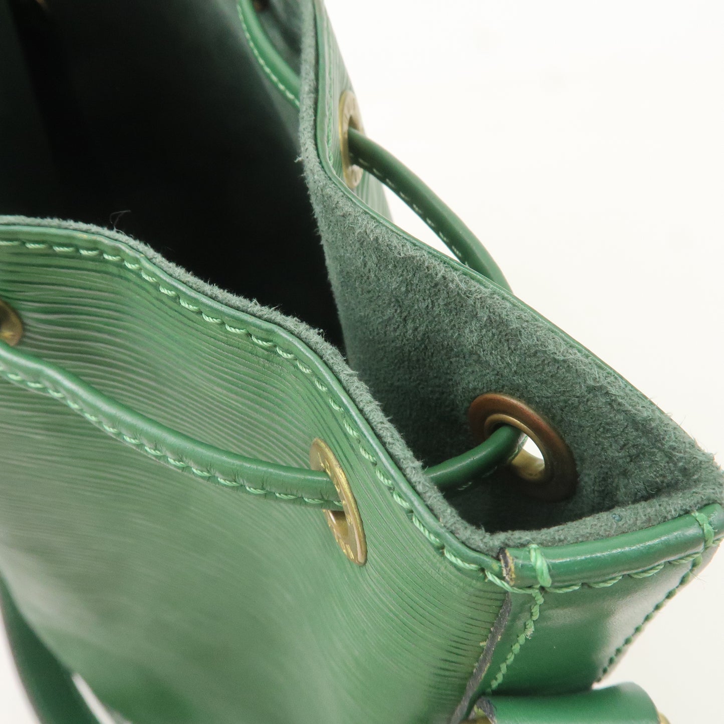 Louis Vuitton Epi Noe Shoulder Bag Borneo Green M44004