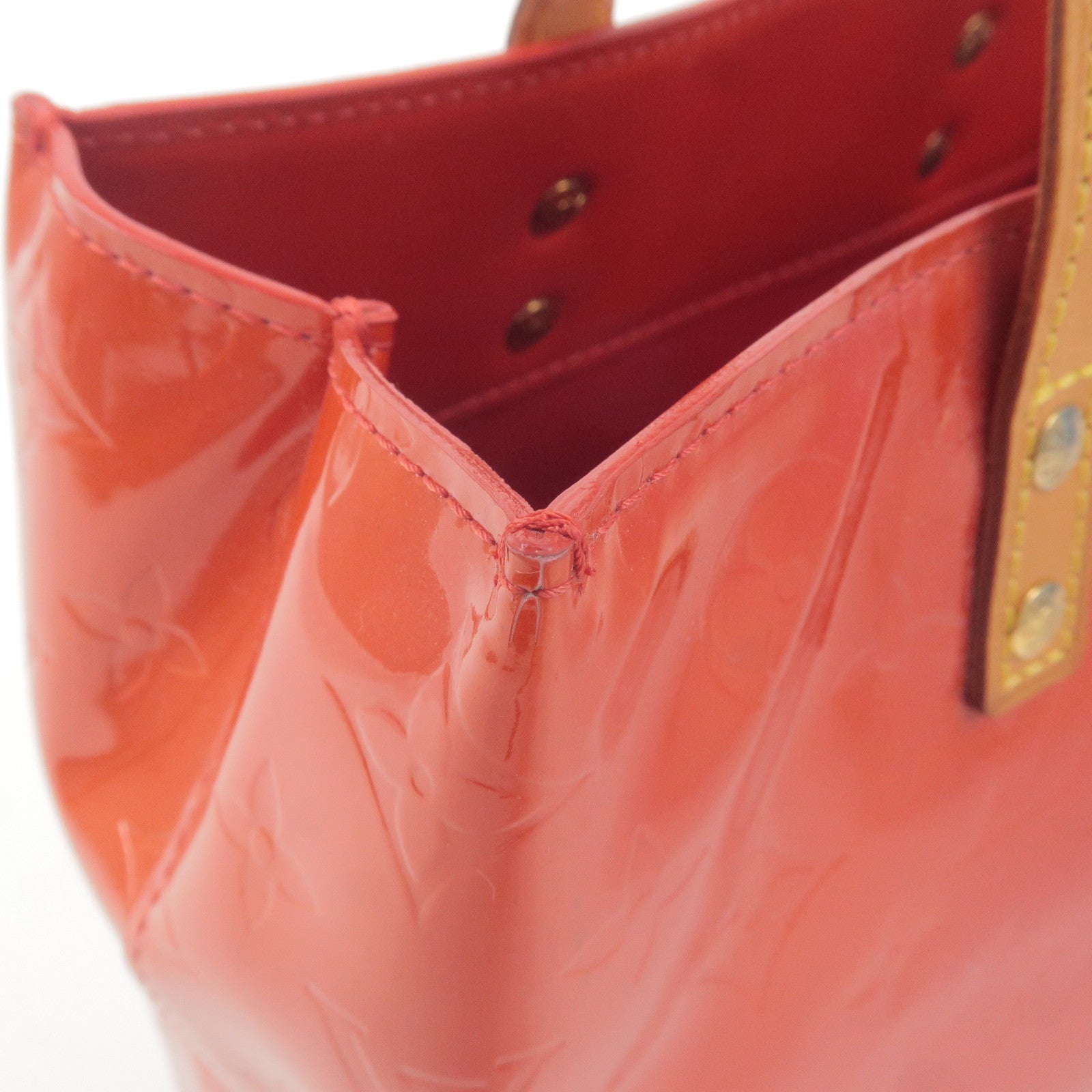 Reade patent leather handbag Louis Vuitton Pink in Patent leather