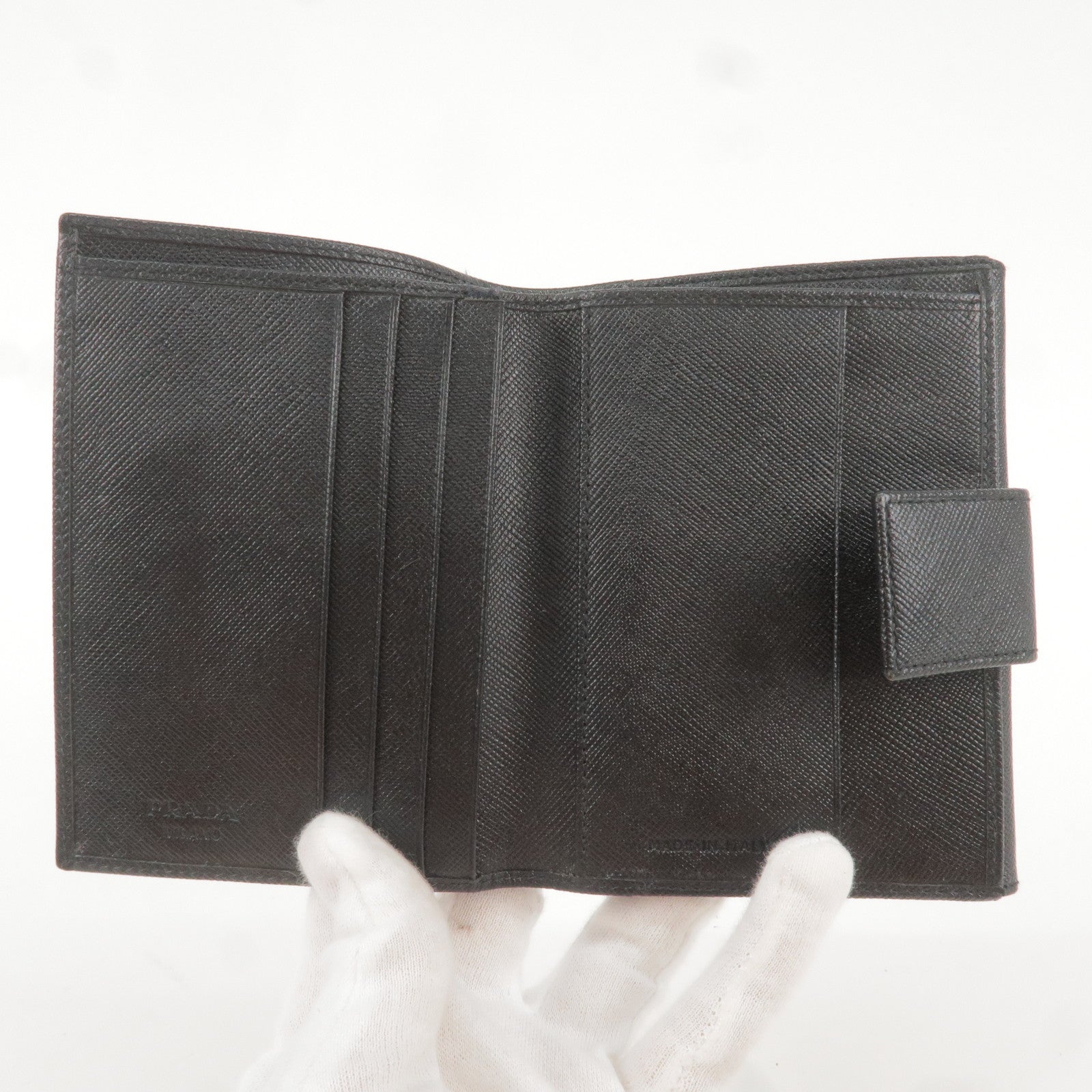 Authentic LOUIS VUITTON BiFold Men's Wallet with Serial TM1990
