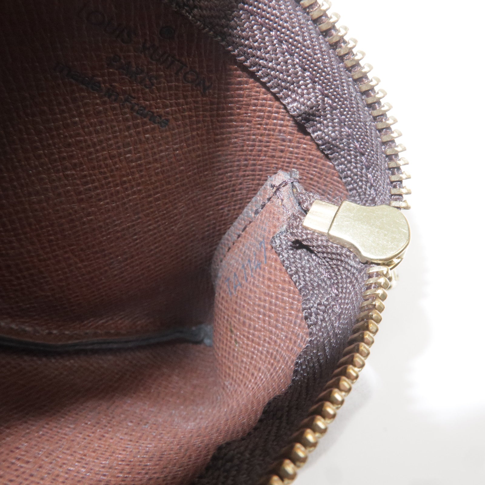 Louis Vuitton Coin Case M60213 Pochette Cle Tribal Mask Monogram