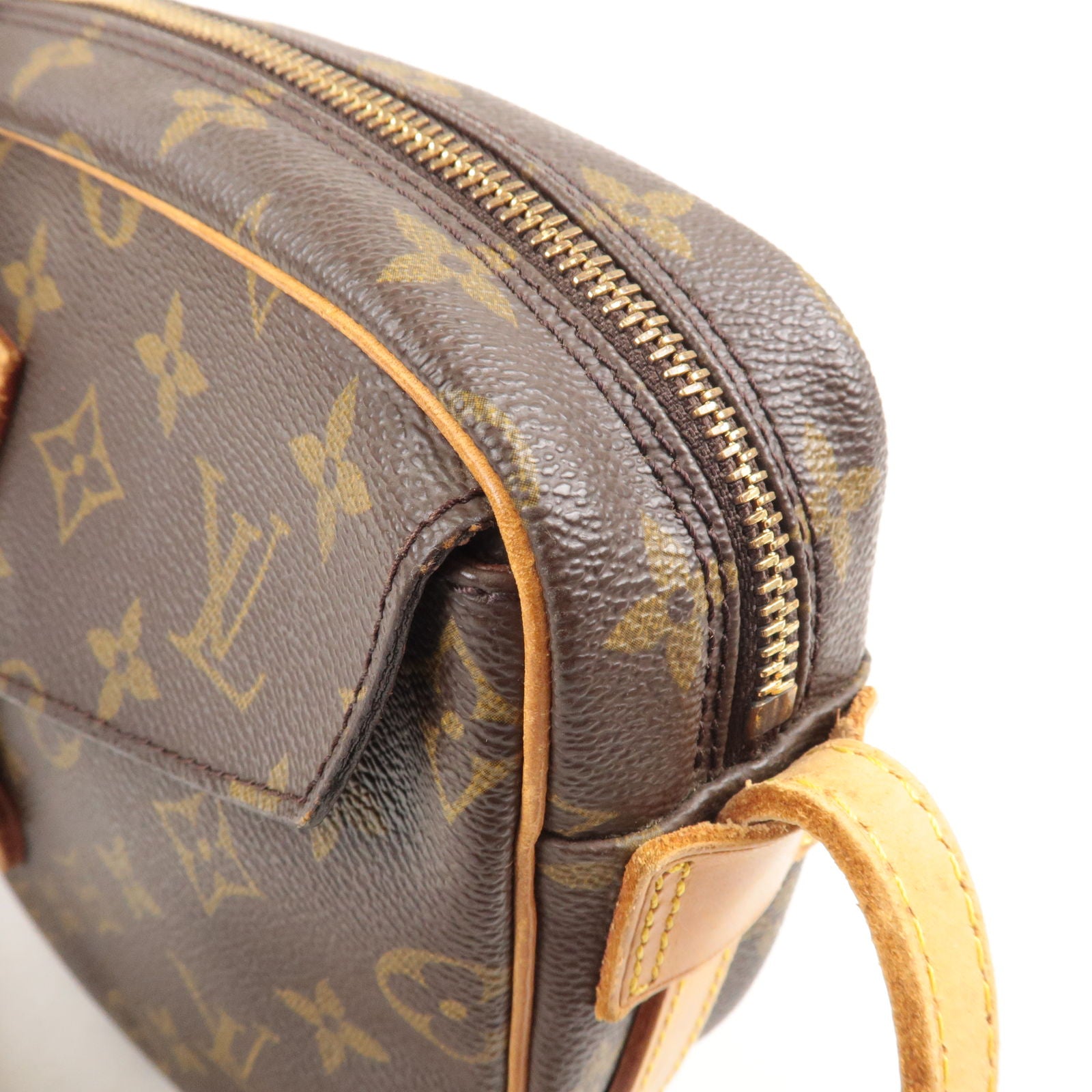 Louis-Vuitton-Monogram-Jeune-Fille-MM-Shoulder-Bag-M51226