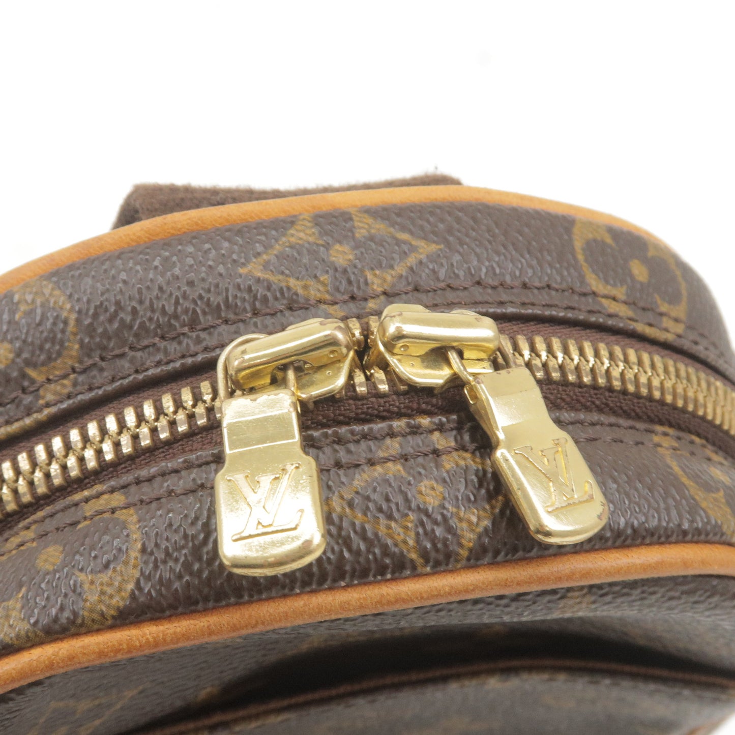 Louis Vuitton Monogram Pochette Gange Cross Body Bag M51870
