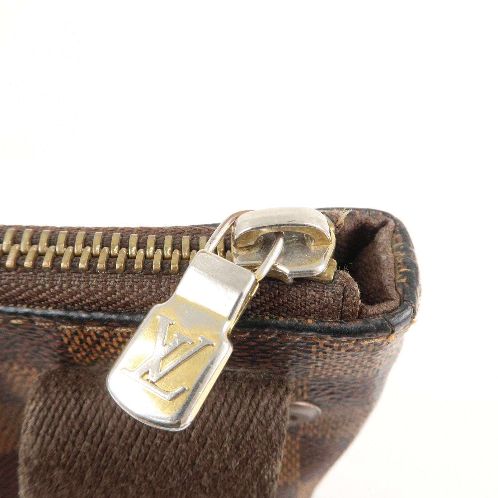 Louis-Vuitton Damier Pochette Pratt Brooklyn Shoulder Bag
