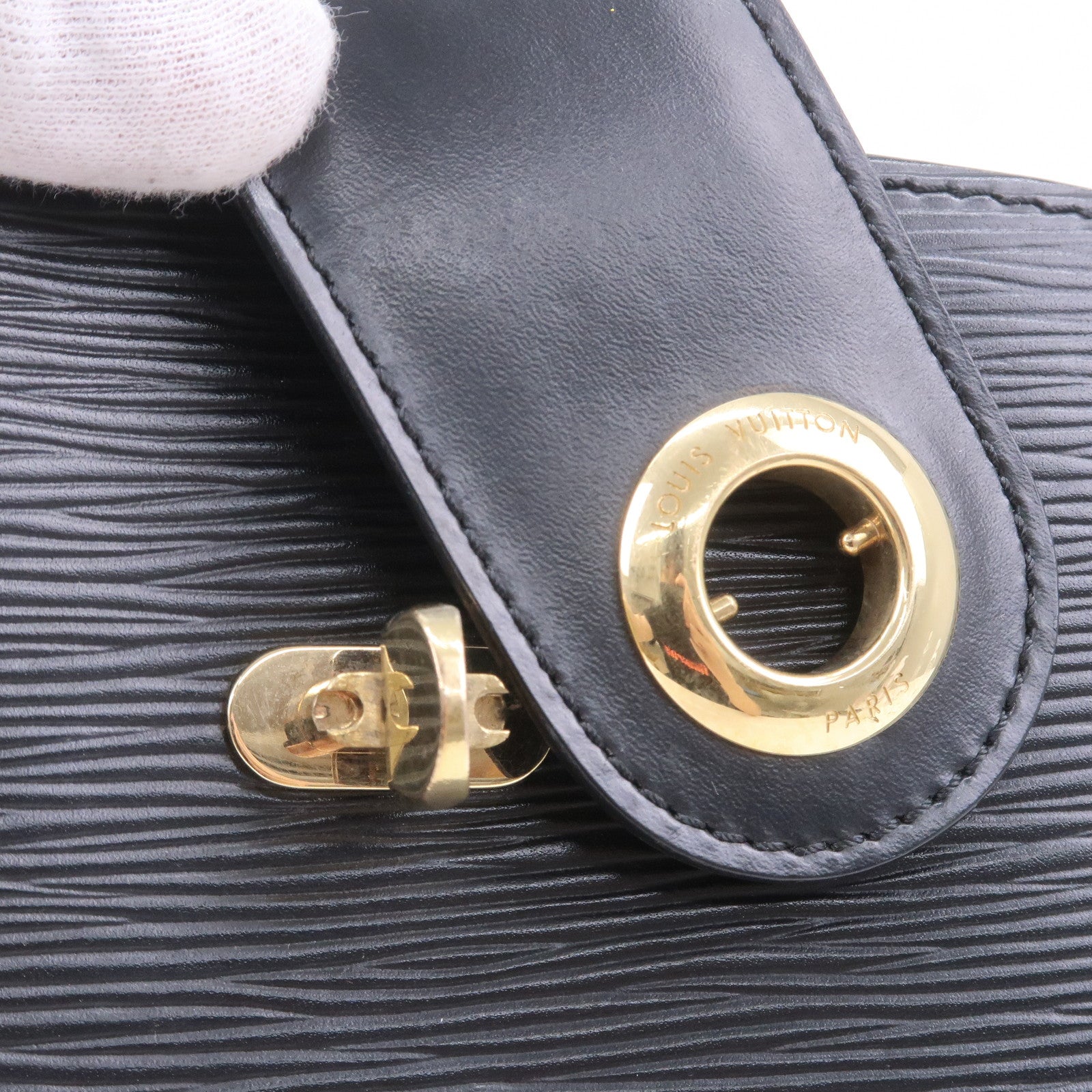 Louis+Vuitton+Cluny+Black+Shoulder+Bag+Epi+Leather for sale online