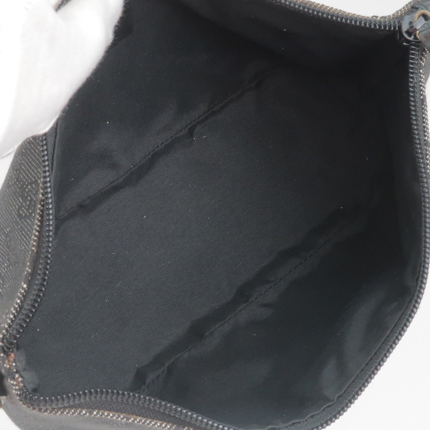 GUCCI GG Denim Leather Boat Bag Hand Bag Pouch Black 07198
