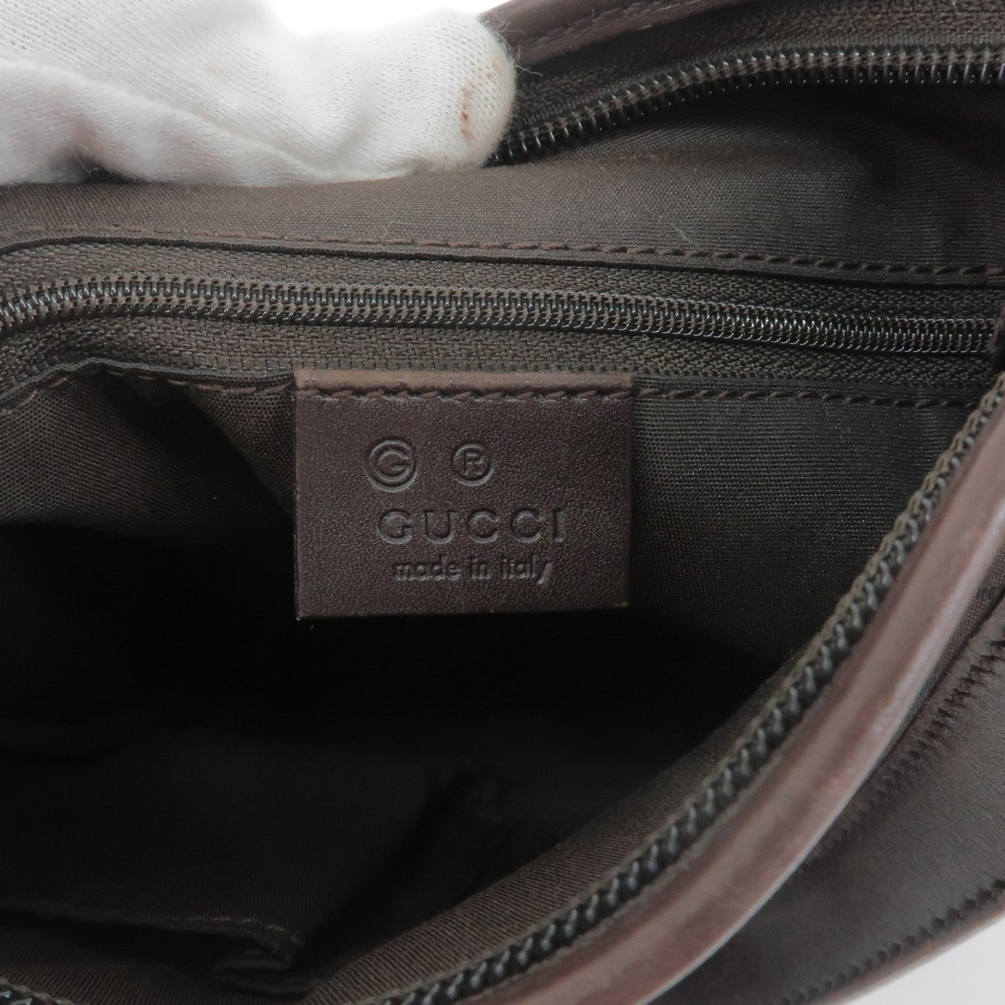 GUCCI GG Nylon Leather Shoulder Bag Purse Brown 257246