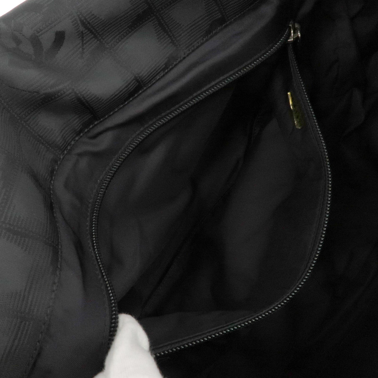 CHANEL-New-Travel-Line-Nylon-Jacquard-Leather-Shoulder-Bag-Black