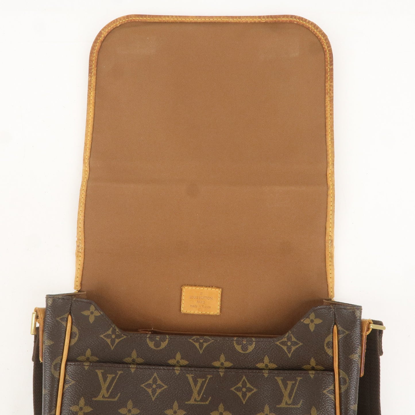 Louis Vuitton Monogram Messenger Bosphore PM Shoulder Bag M40106