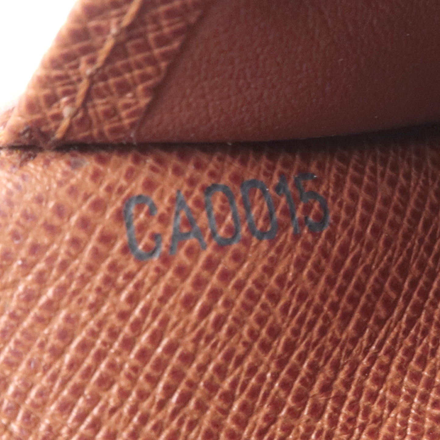 Louis-Vuitton-Monogram-Agenda-PM-Planner-Cover-Brown-R20005 – dct