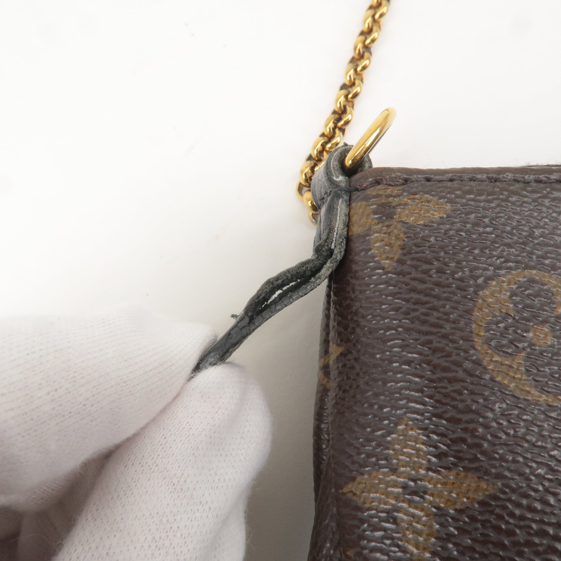 Louis Vuitton Pallas Chain in Monogram Noir - SOLD