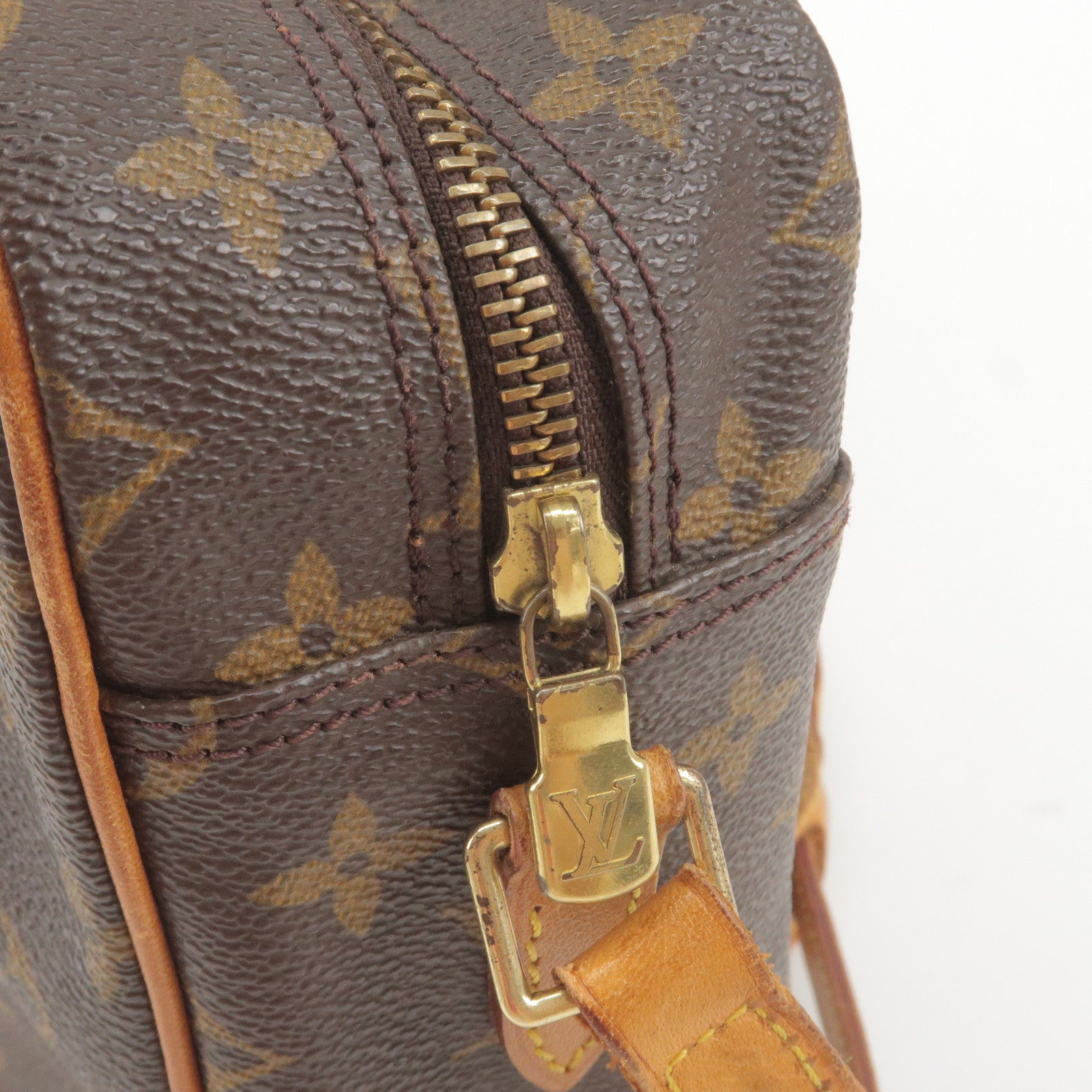 Louis-Vuitton-Monogram-Trocadero-30-Shoulder-Bag-Brown-M51272