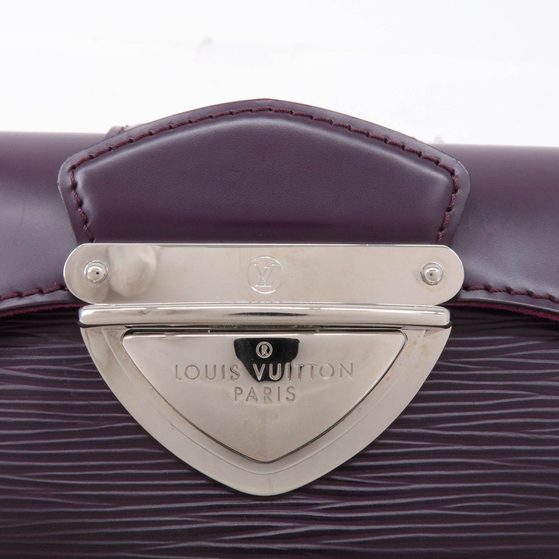 Louis Vuitton Epi Voltaire (SHG-35554) – LuxeDH