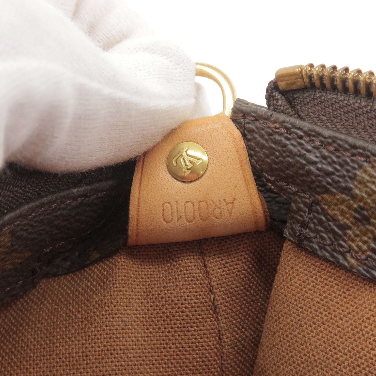 Authentic Louis Vuitton Monogram Cabas Mezzo Tote Bag M51151 N1395AS502