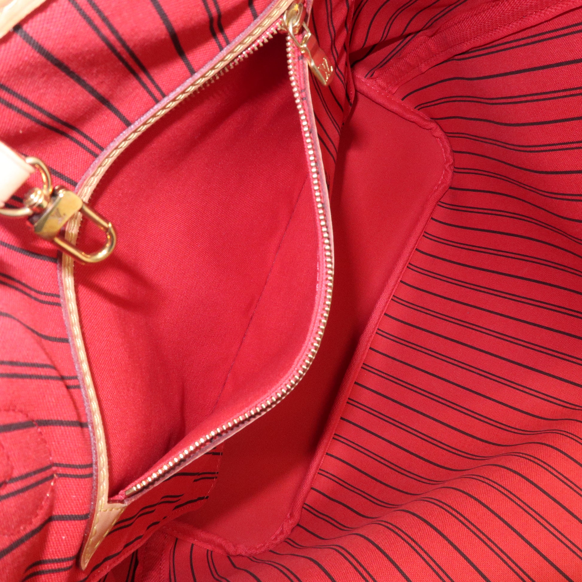 Authentic Louis Vuitton Neverfull MM Monogram & Cerise Red Interior  With Receipt