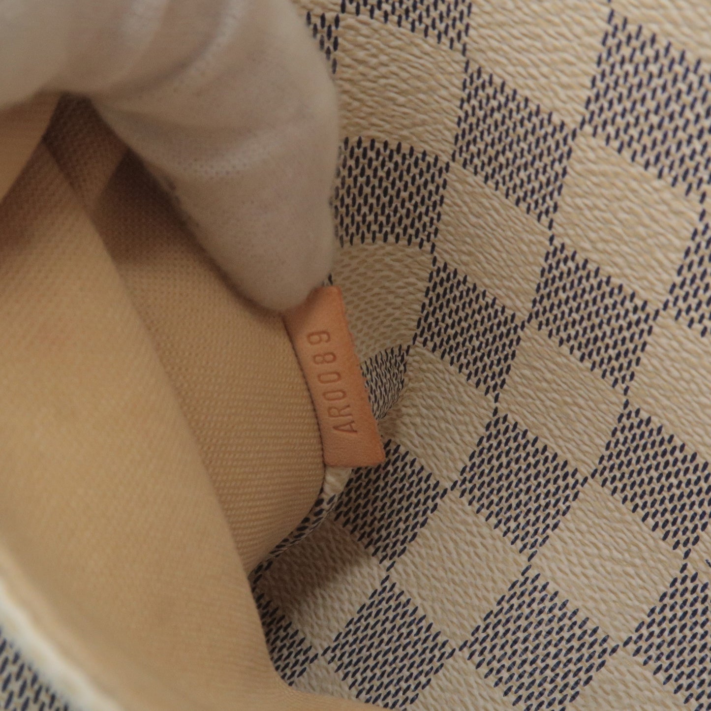 Louis Vuitton Multiclés – The Brand Collector