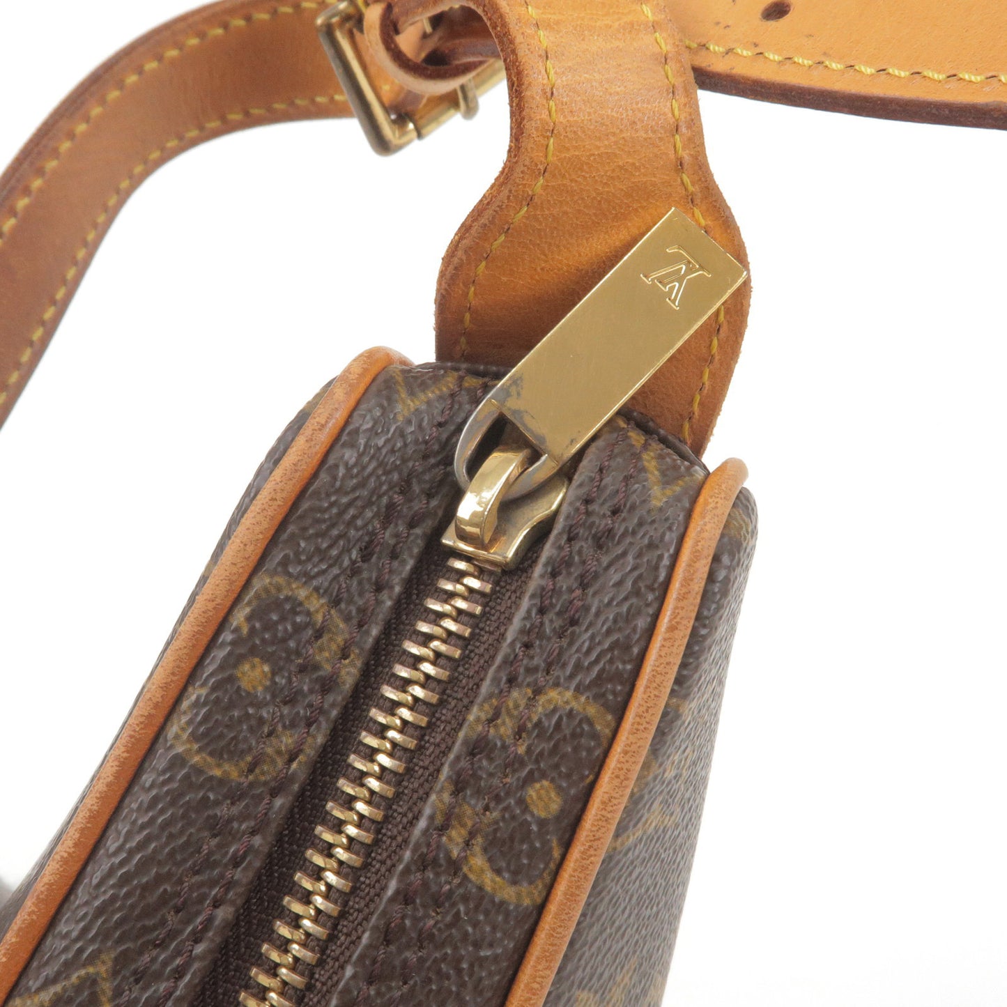 Louis Vuitton Monogram Pochette Croissant Shoulder Bag M51510