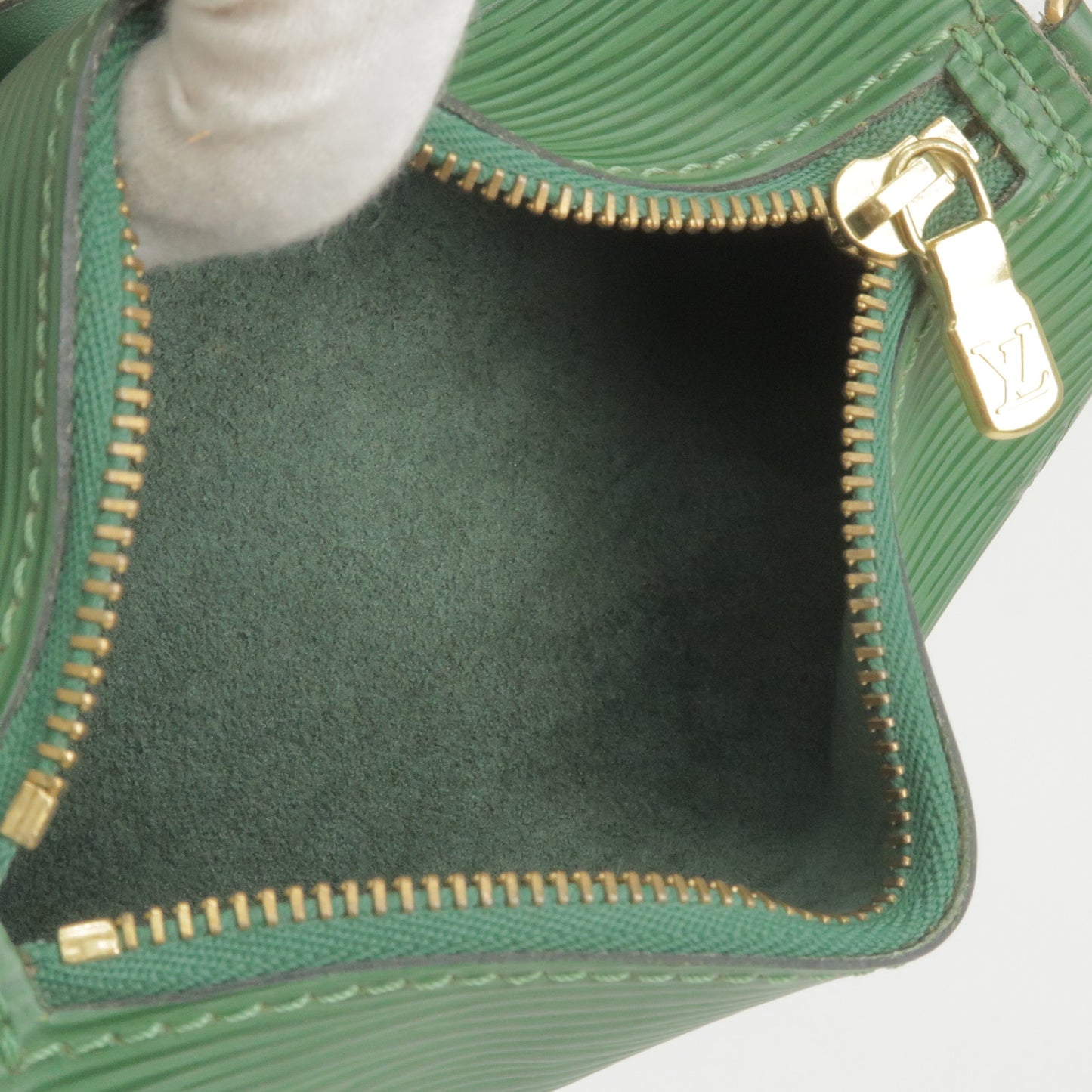 Louis Vuitton Epi Pouch For Soufflot Hand Bag Borneo Green