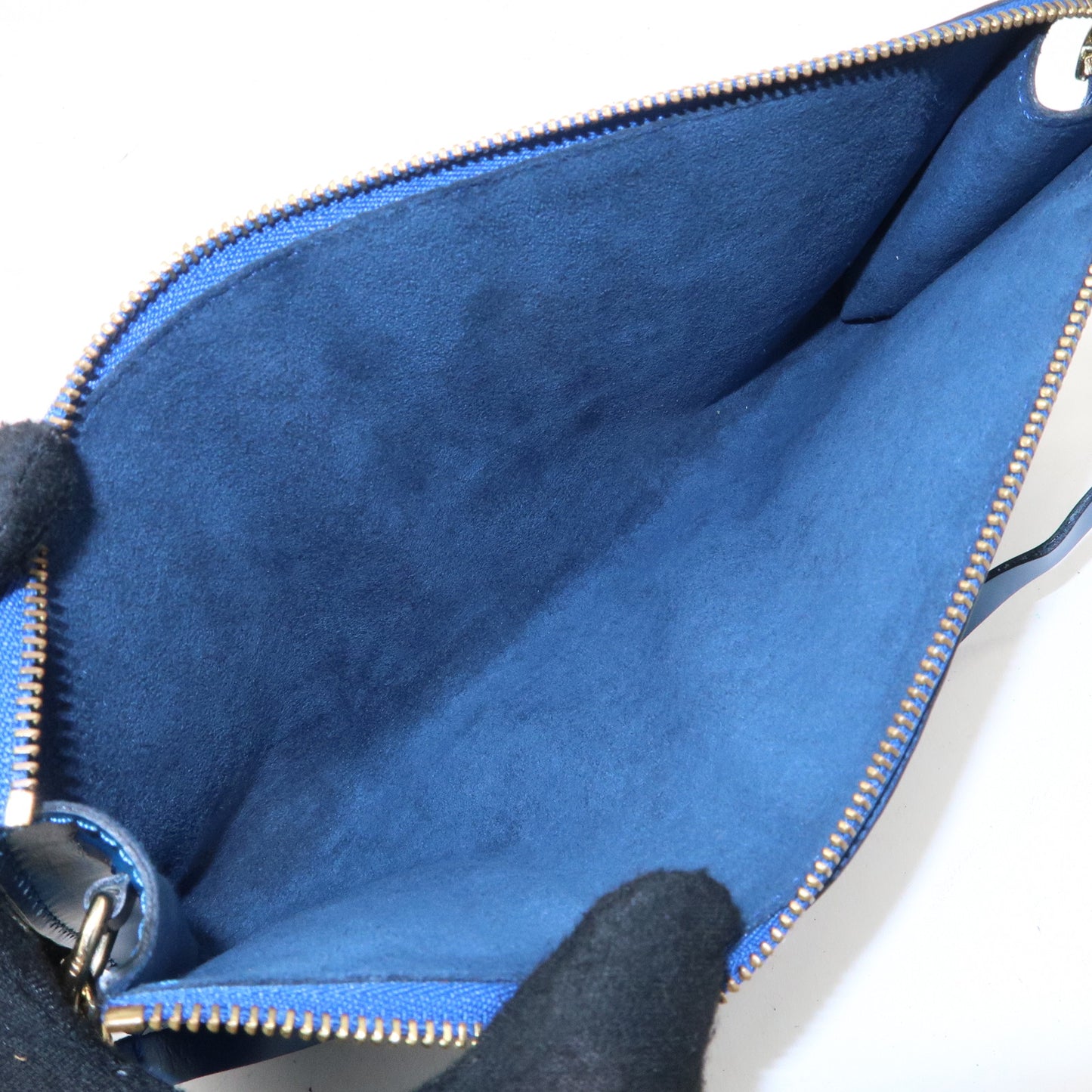 Louis Vuitton Epi Pochette Accessoires Hand Bag Toledo Blue M52947