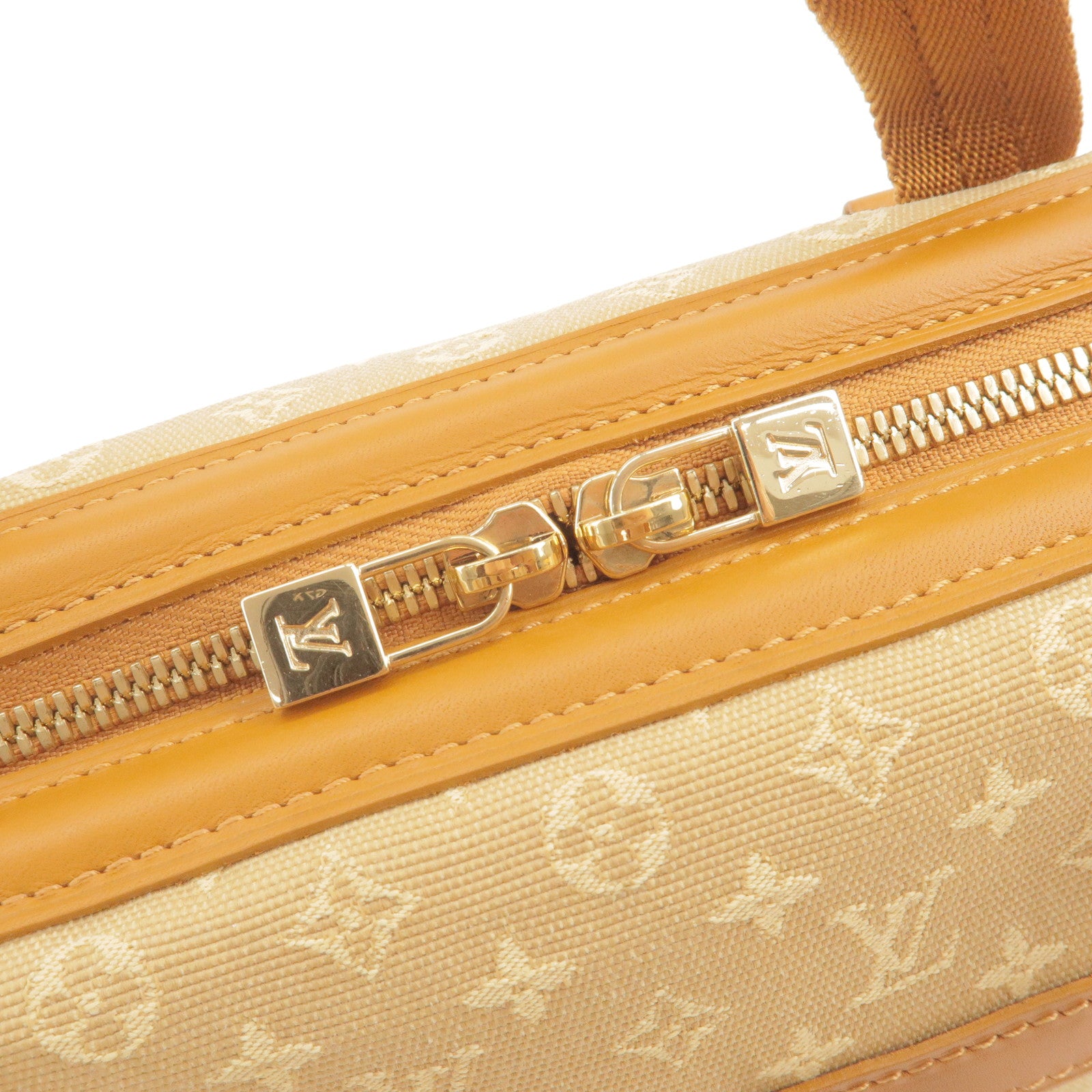 Louis-Vuitton-Monogram-Mini-Josephine-PM-Hand-Bag-M45238 – dct