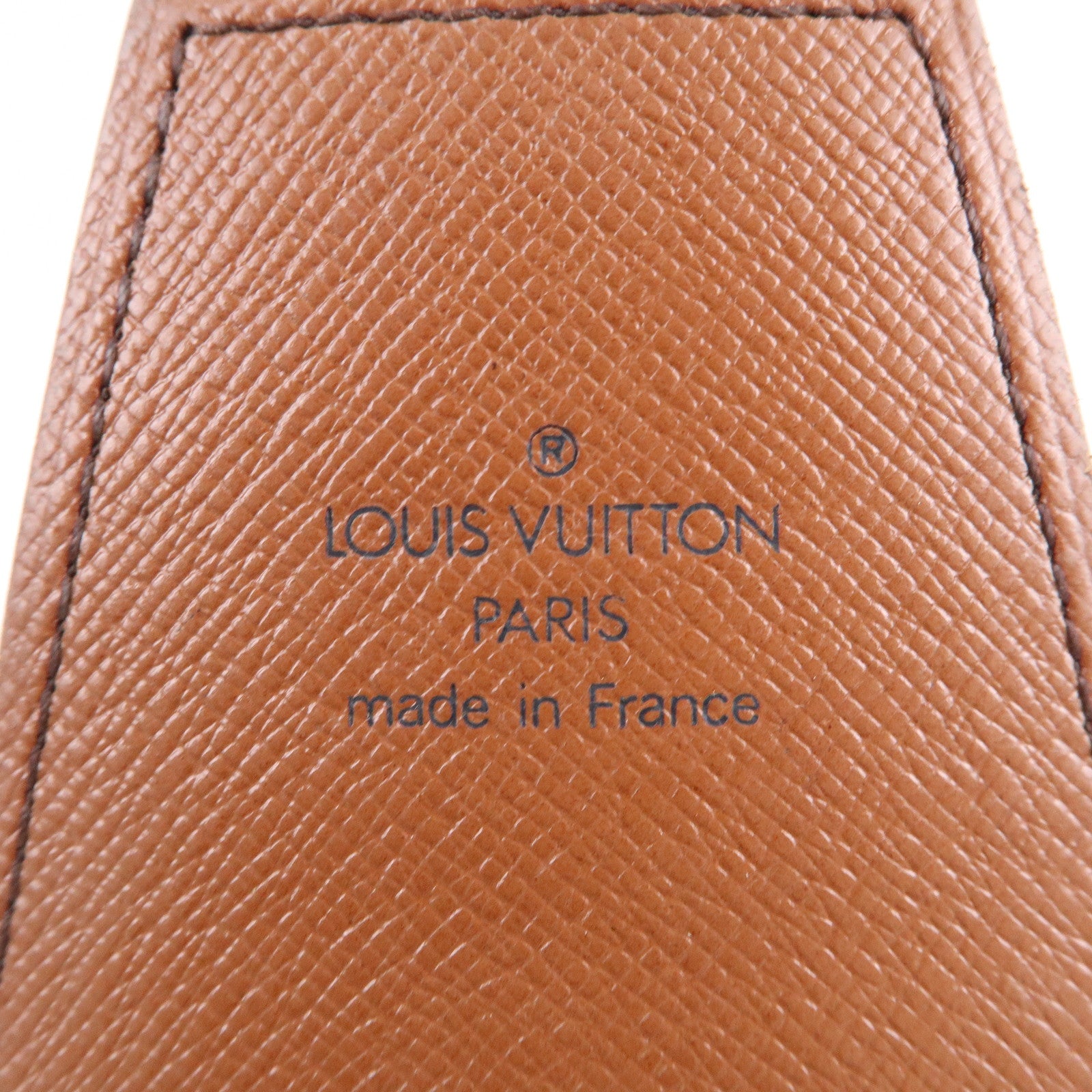 Louis-Vuitton-Monogram-Etui-Cigaret-Cigarette-Case-M63024 – dct