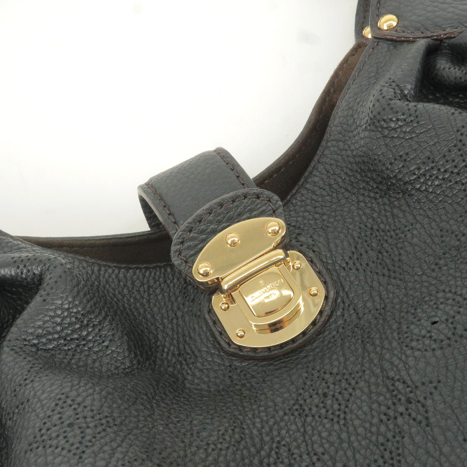 Louis Vuitton - Mahina XL Leather Noir