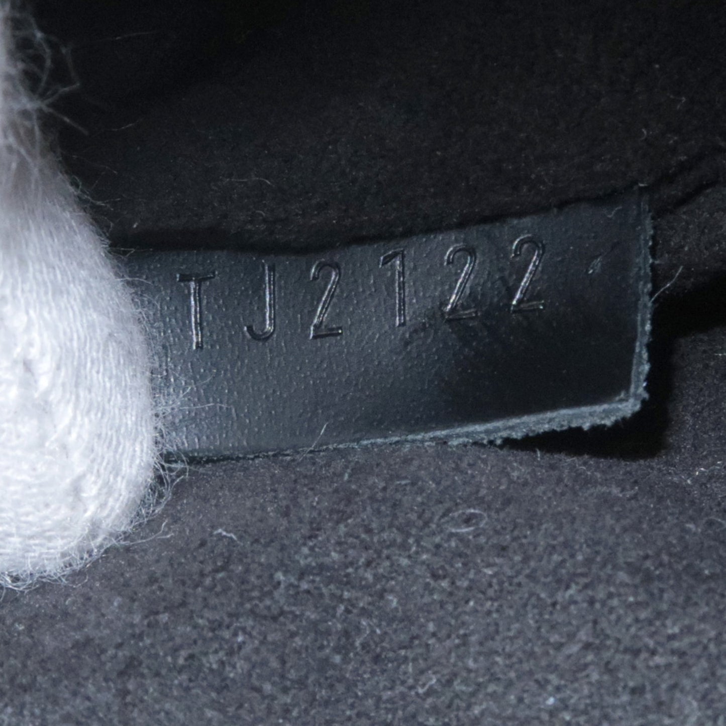Authentic-Louis-Vuitton-Epi-Petit-Noe-Shoulder-Bag-Black-M40752-Used-F/S