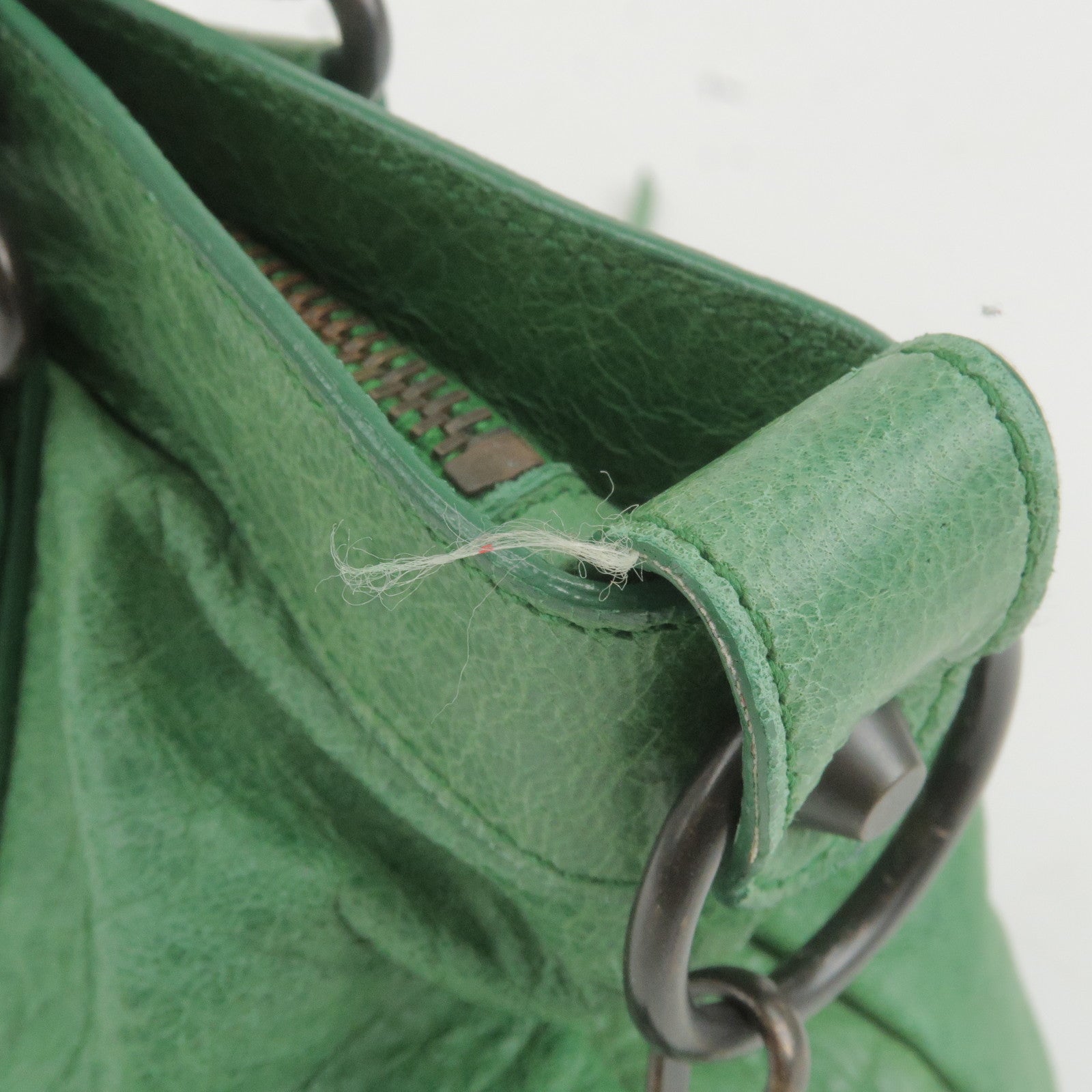 Large TOTE leather bag in moss GREEN . Slouch leather bag. Boho bag. Laptop  bags in suede. Large suede leather bag. GREEN suede bag.
