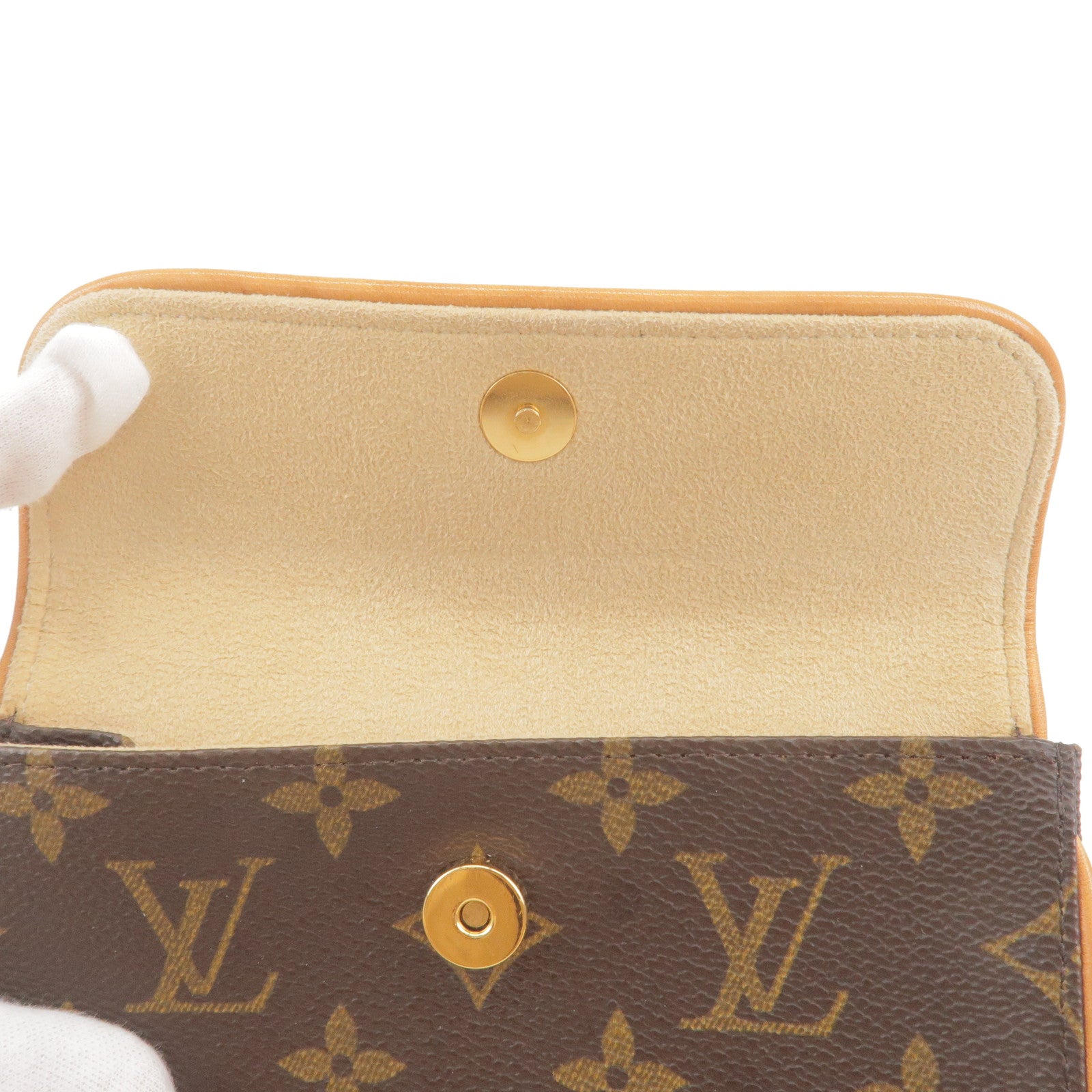 LOUIS VUITTON Monogram Pochette Florentine Waist bag M51855 LV Auth rd2956  Cloth ref.659788 - Joli Closet