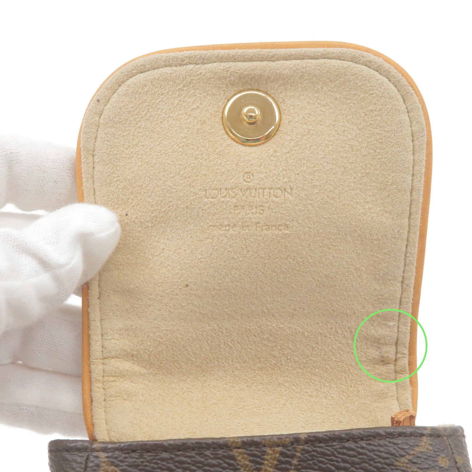 Louis Vuitton Pochette Cancun Shoulder Bag in Brown Leather ref.755896 -  Joli Closet