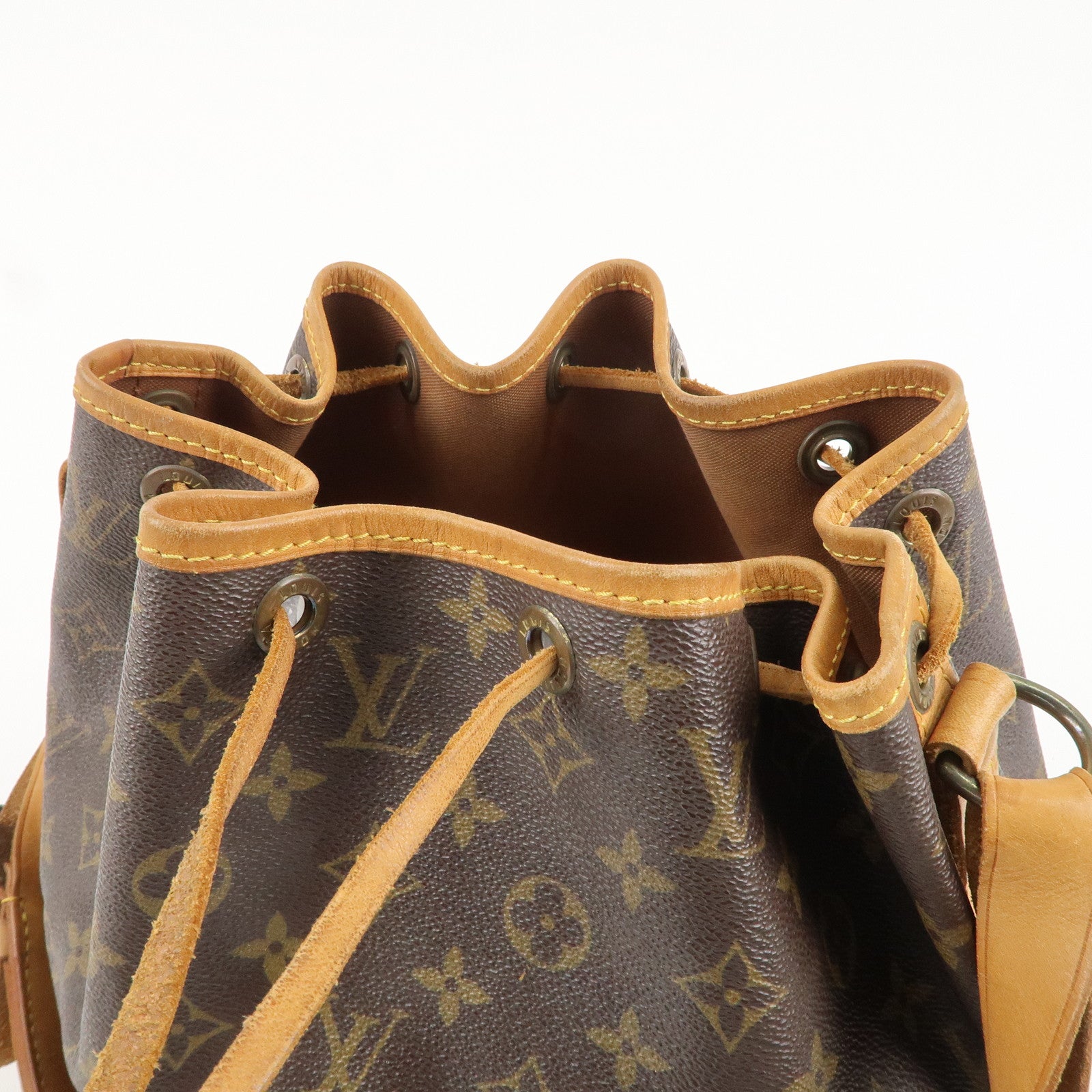 Louis Vuitton Monogram Petit Noe Shoulder Bag Brown M42226