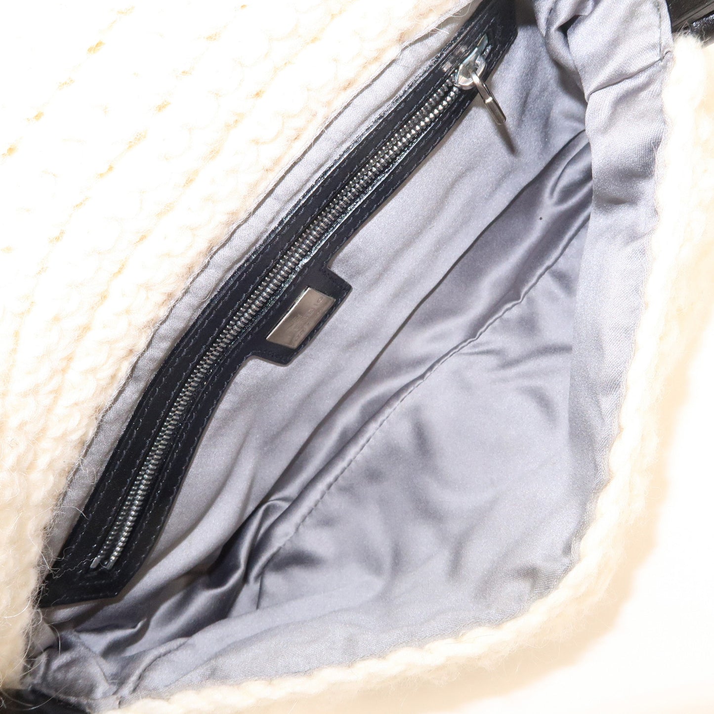 FENDI Mamma Baguette Knit Leather Shoulder Bag White Black 16059