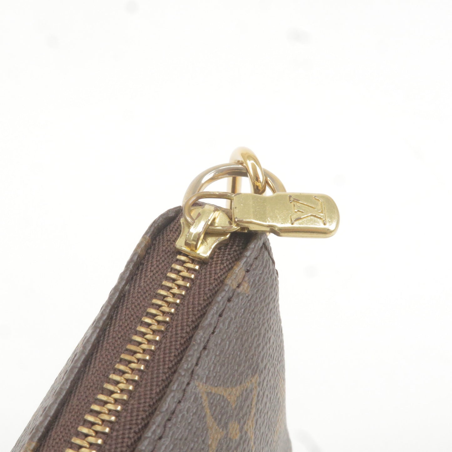 Louis Vuitton Monogram T&B Mini Pochette Accessoires Pouch M60153