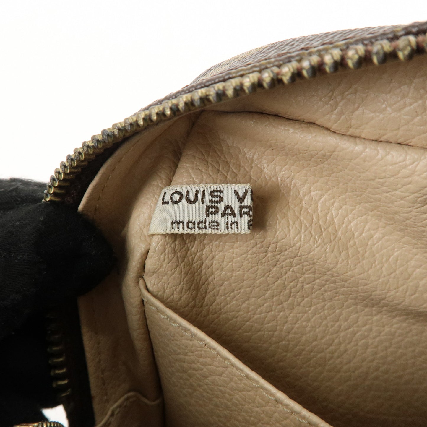 Louis Vuitton Monogram Trousse Toilette 23 Pouch Brown M47524