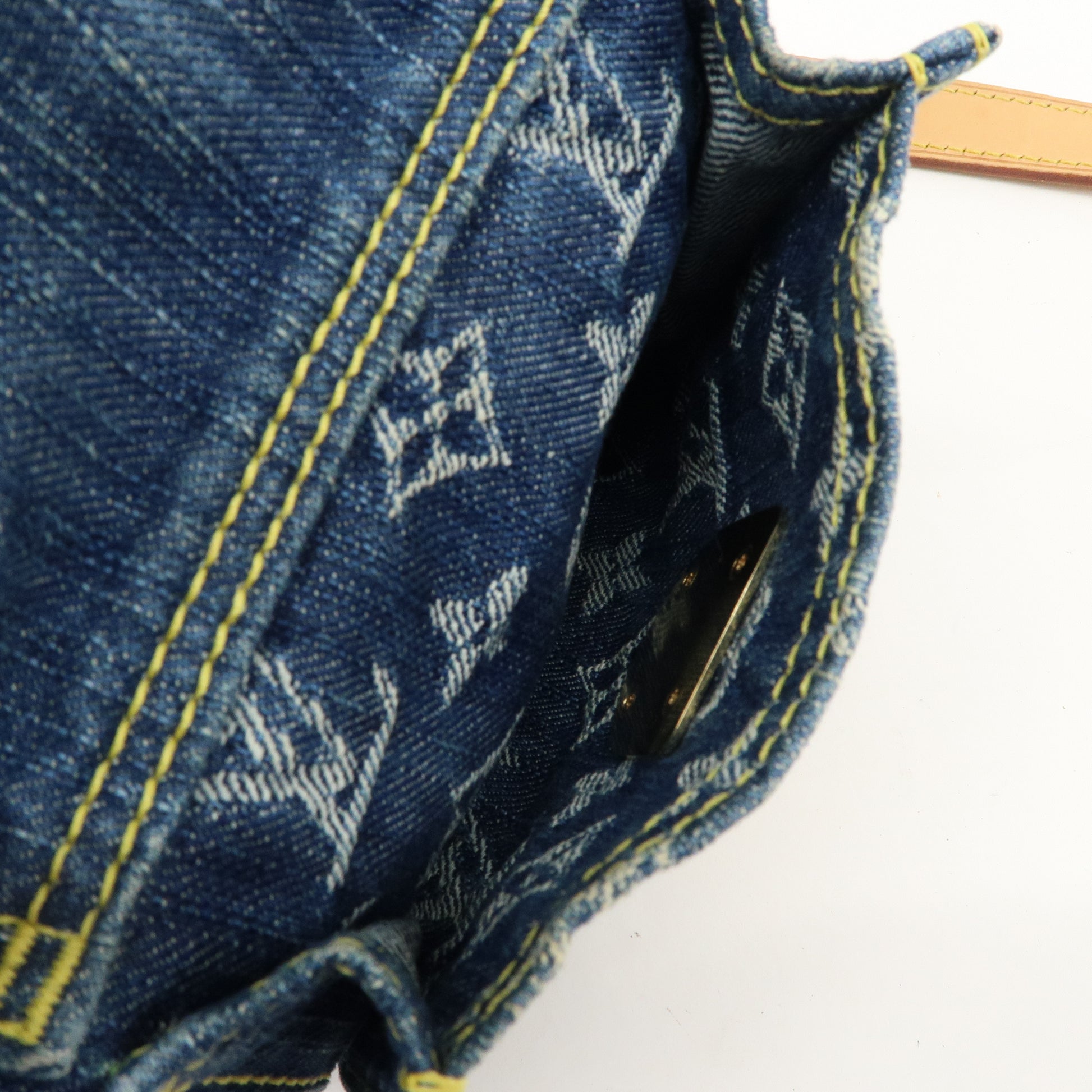 Louis-Vuitton-Monogram-Denim-Camera-Bag-Shoulder-Bag-Blue – dct