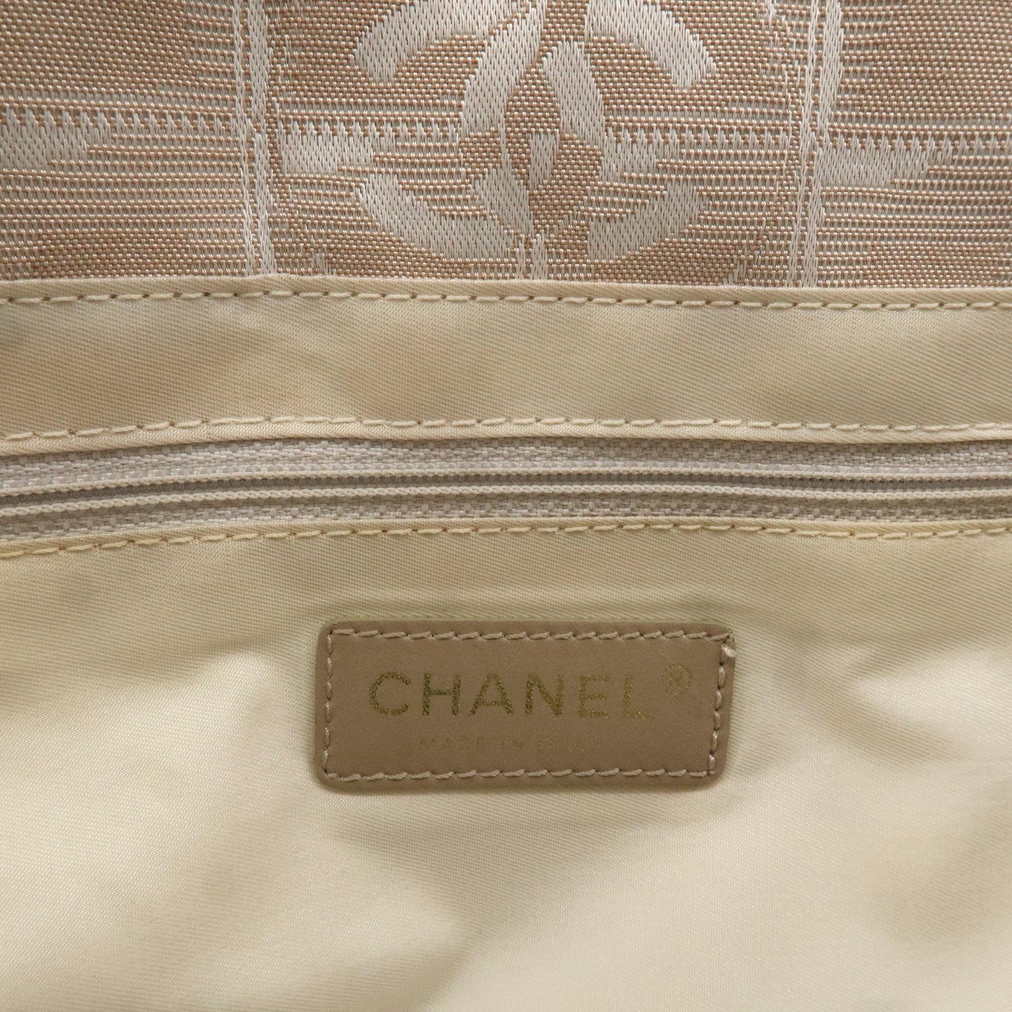 CHANEL New Travel Line Nylon Jacquard Leather Tote MM Beige A15991