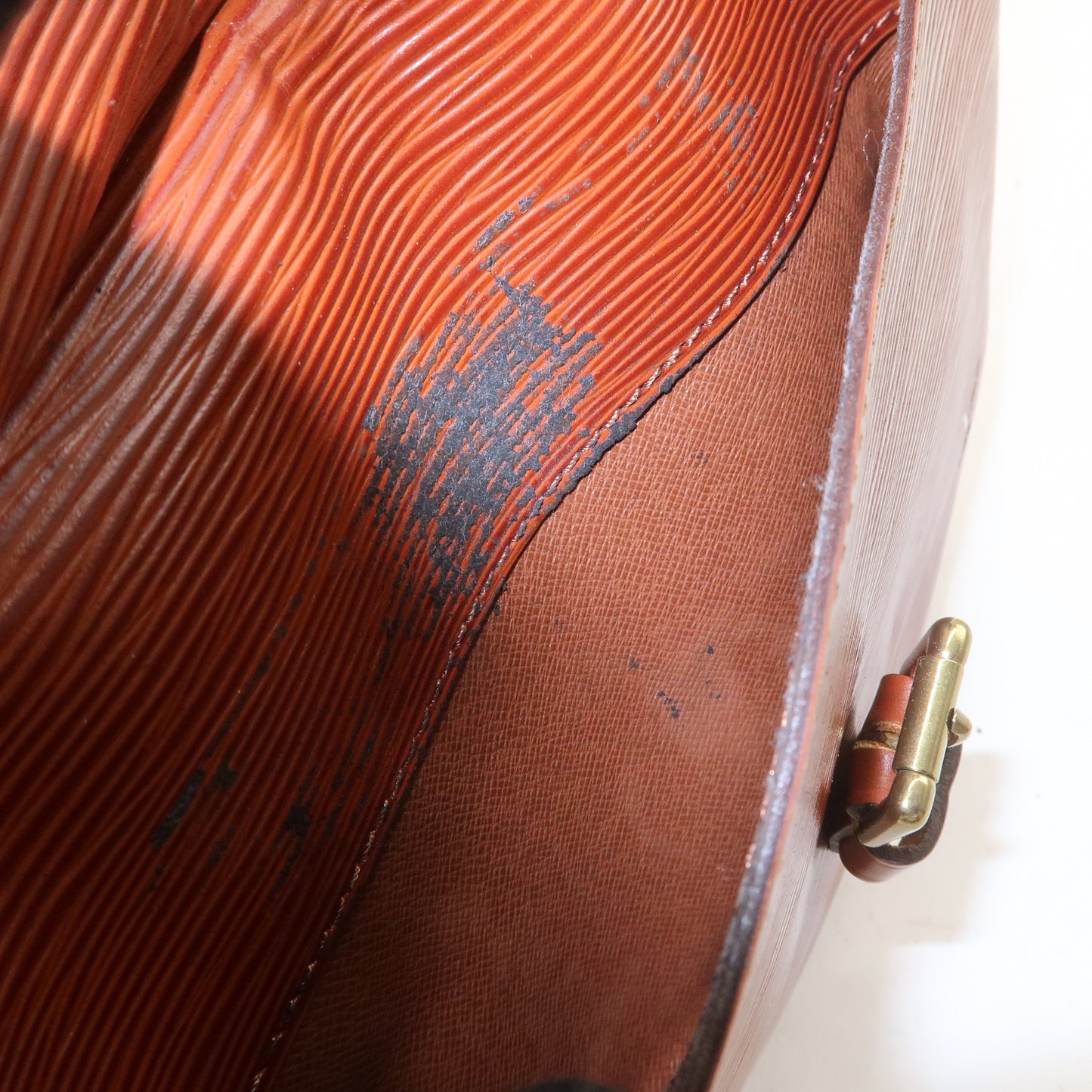 Louis Vuitton Epi Jeune Fille Shoulder Bag Kenya Brown M52153